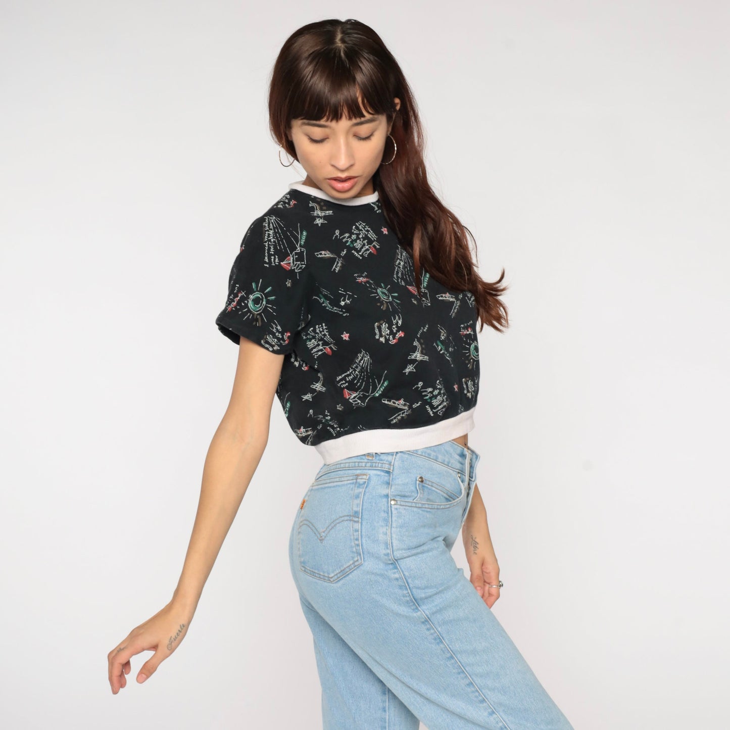 90s Sailboat Nautical Crop Top Black Graphic T-Shirt Small S