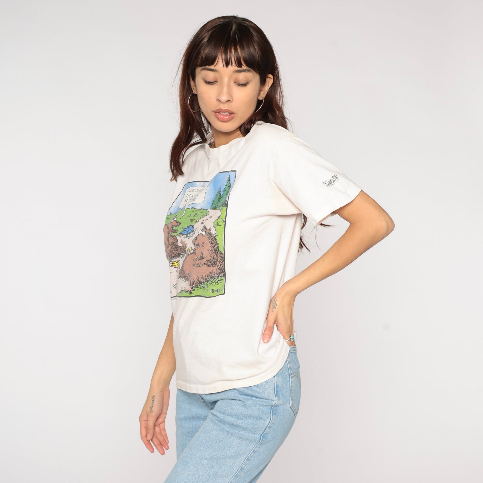 90s Bear Attack Cartoon Graphic T-Shirt Cotton Novelty Tee Medium