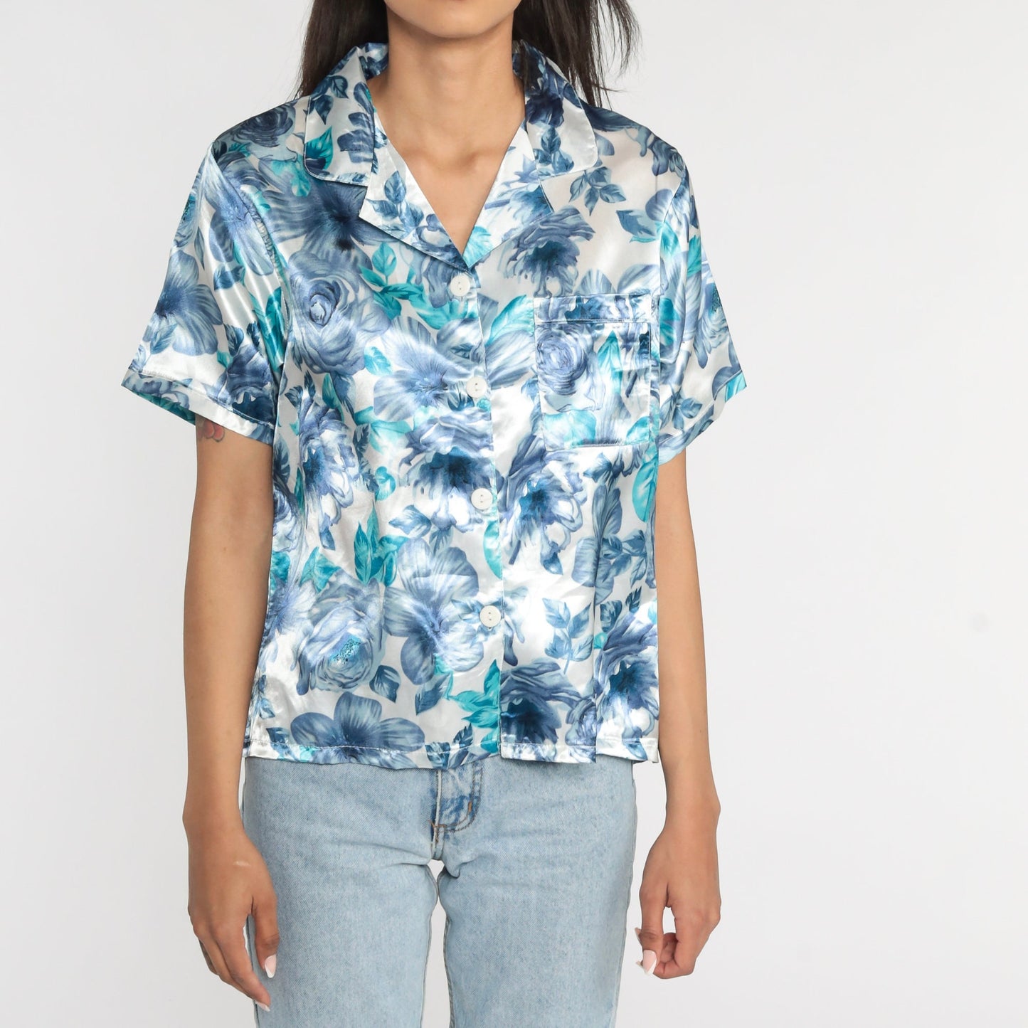 Y2K Blue Floral Button-Up Blouse White Short Sleeve Collar Medium M
