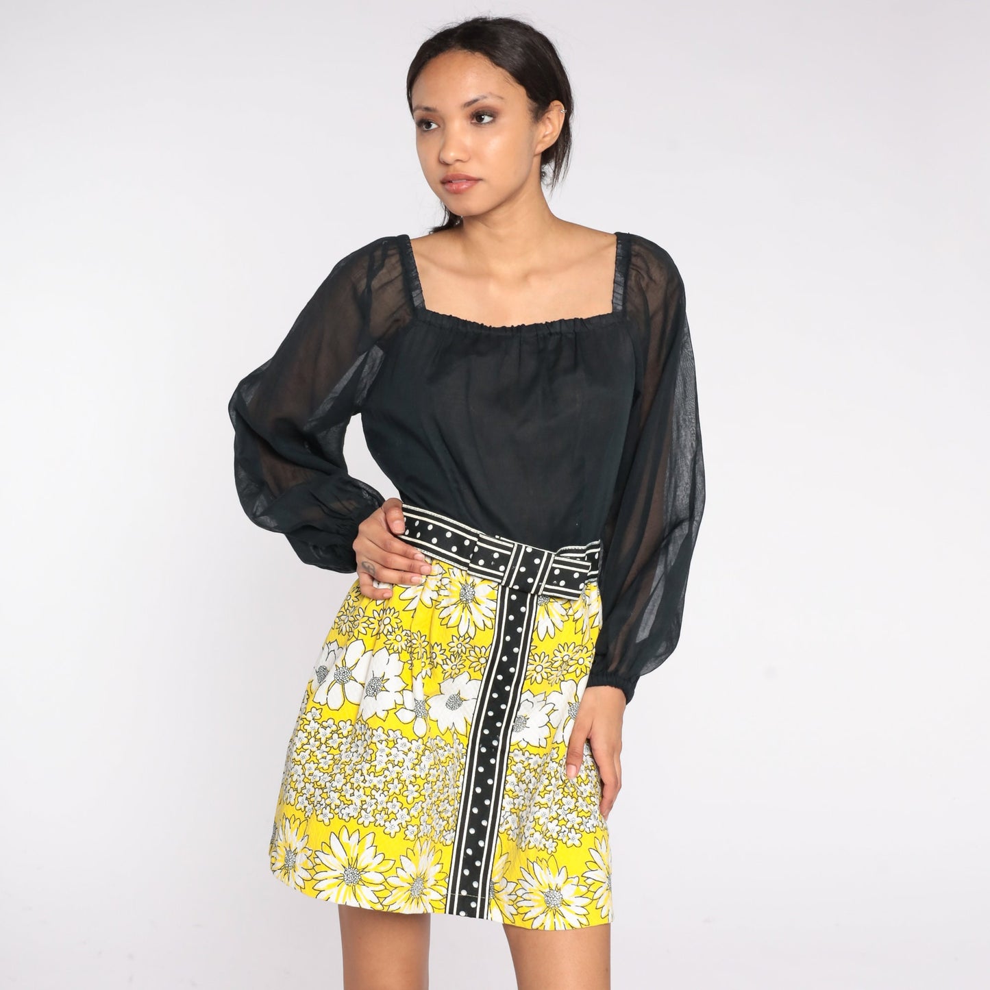 60s Black Yellow Floral Mini Dress Balloon Sleeve Square Neck Small S