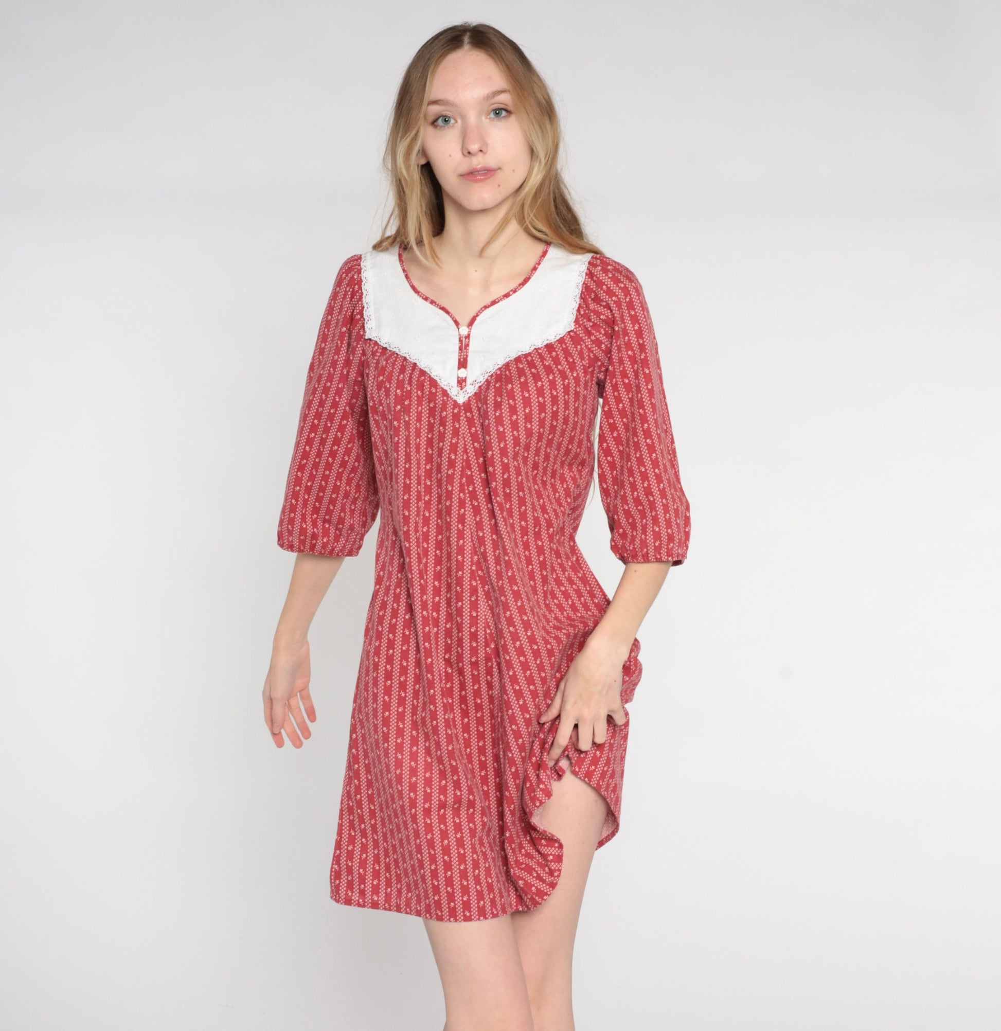70s Red Floral Striped Mini Dress Lace Bib Peasant Short Sleeve Small
