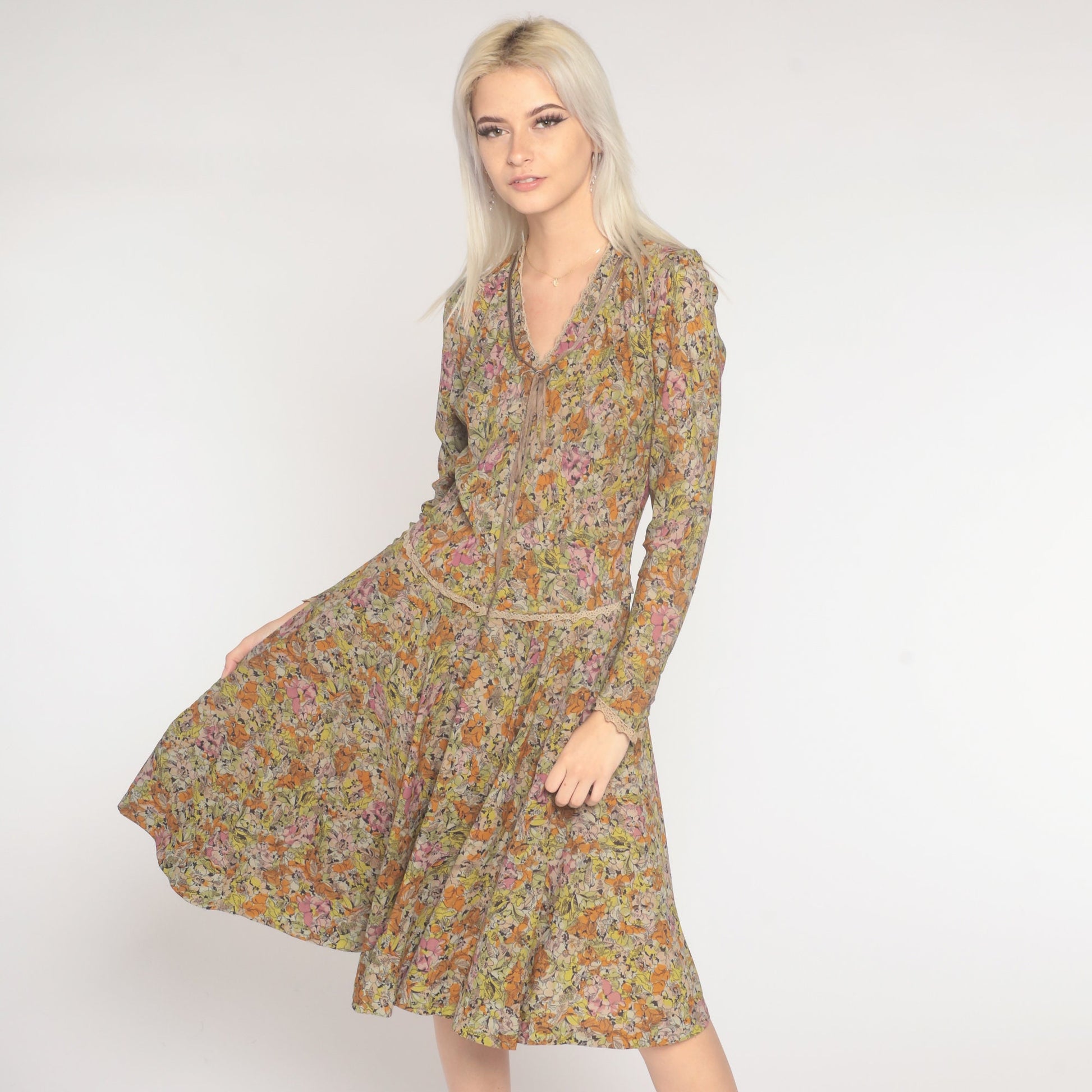 70s Floral Puff Sleeve Dress Knee Length Multicolor Print Medium M