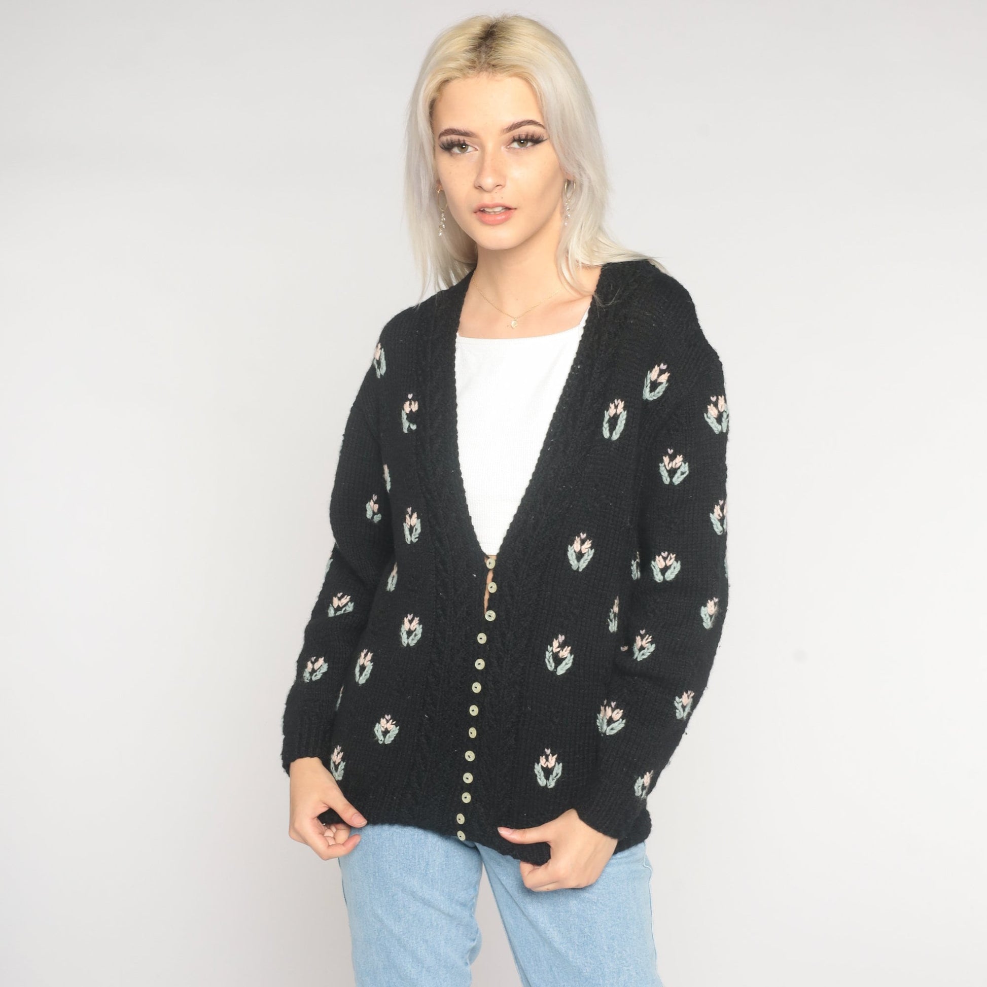 90s Black Wool Floral Cardigan Shell Button Knit Sweater Small S