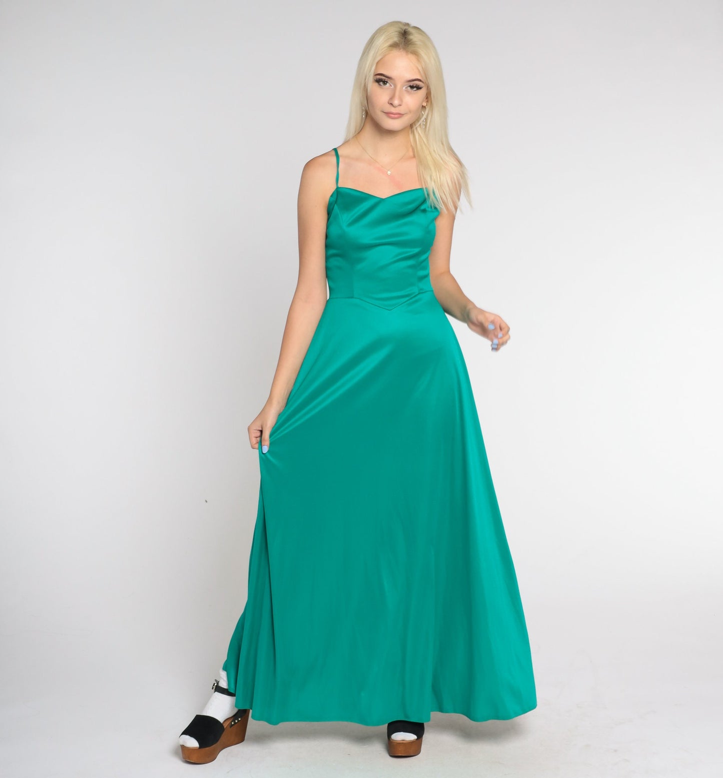 70s Green Maxi Dress Sweetheart Neckline Basque Waist Sleeveless Small S
