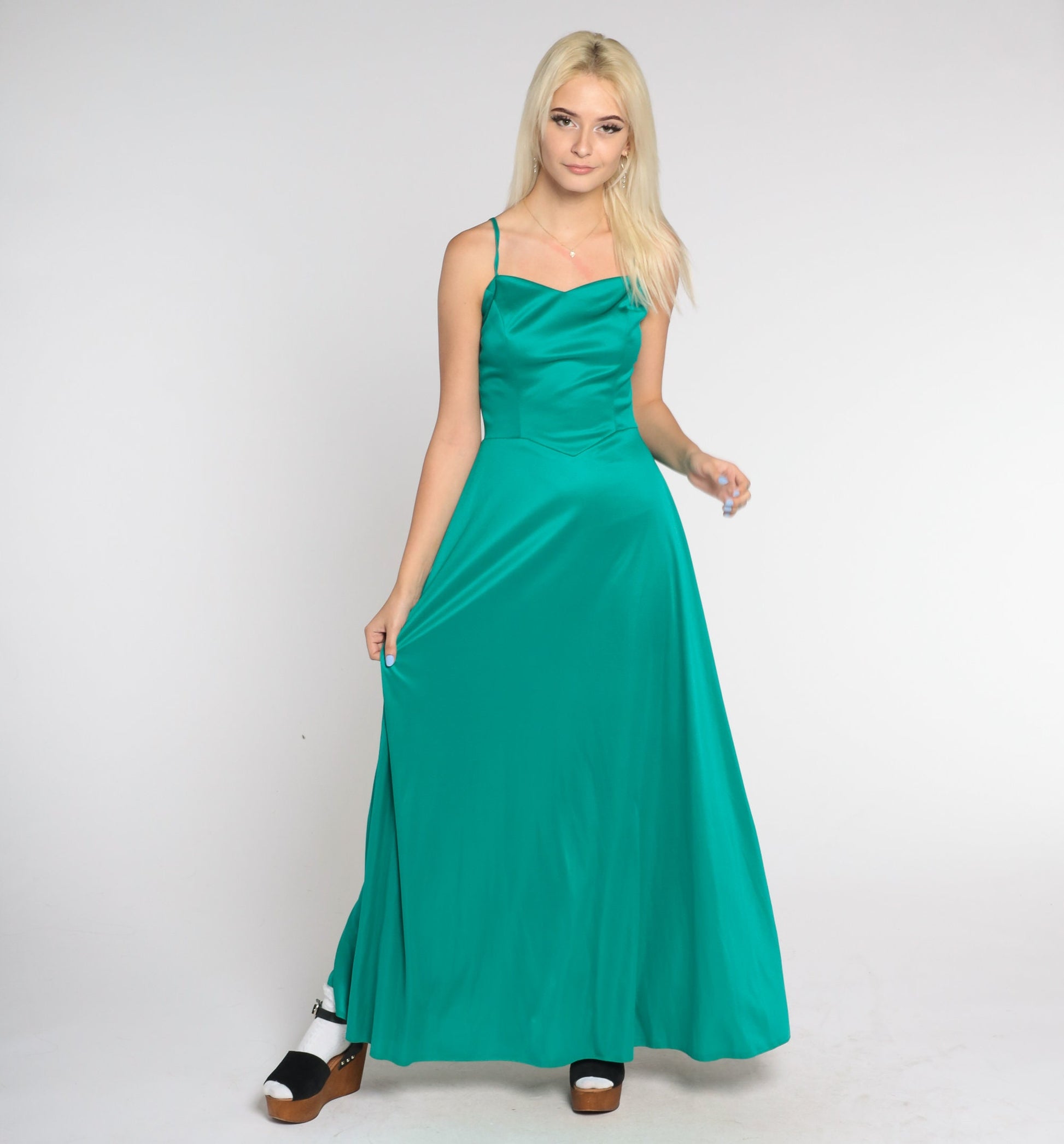 70s Green Maxi Dress Sweetheart Neckline Basque Waist Sleeveless Small S