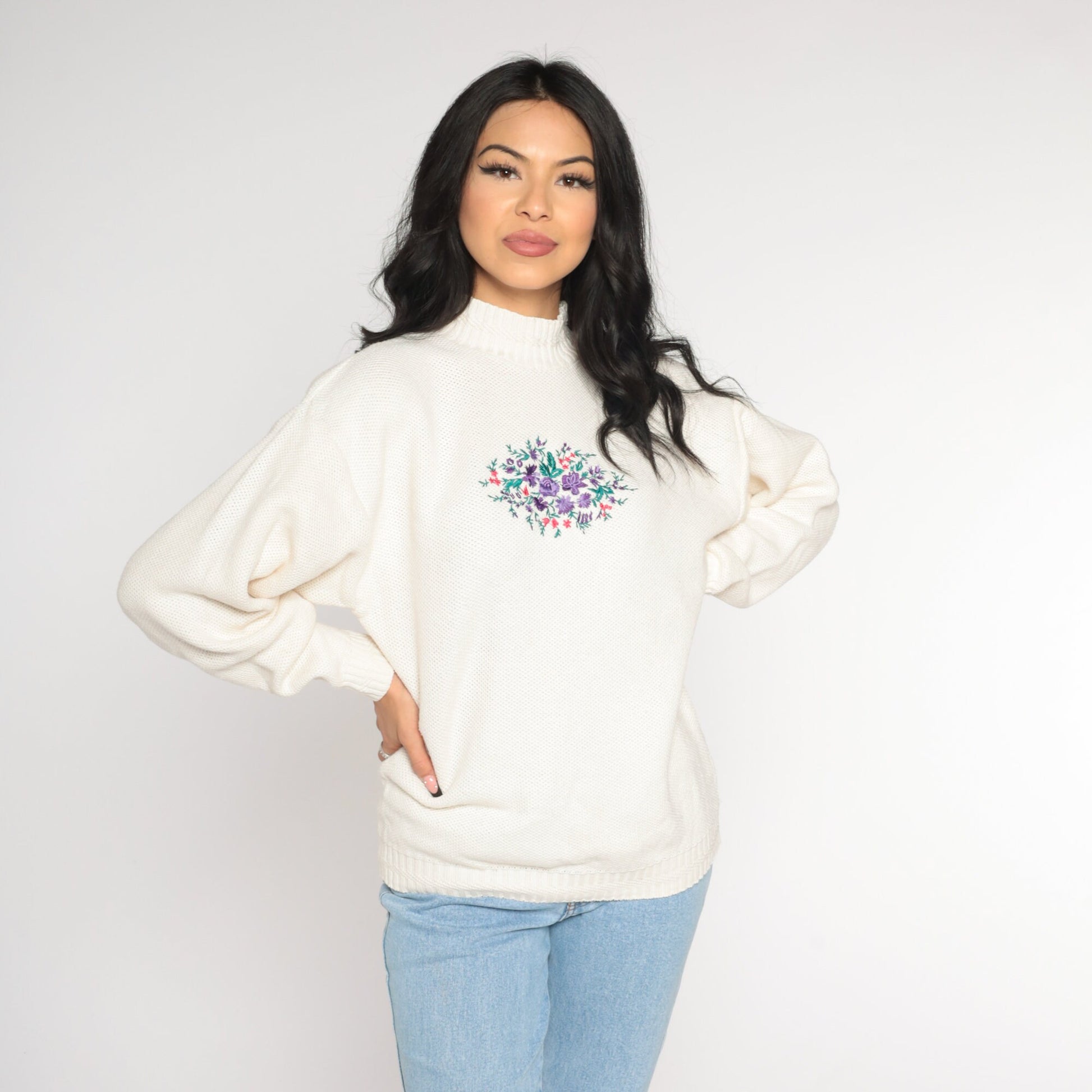 90s Isle of Cotton White Floral Embroidered Mockneck Sweater Large L