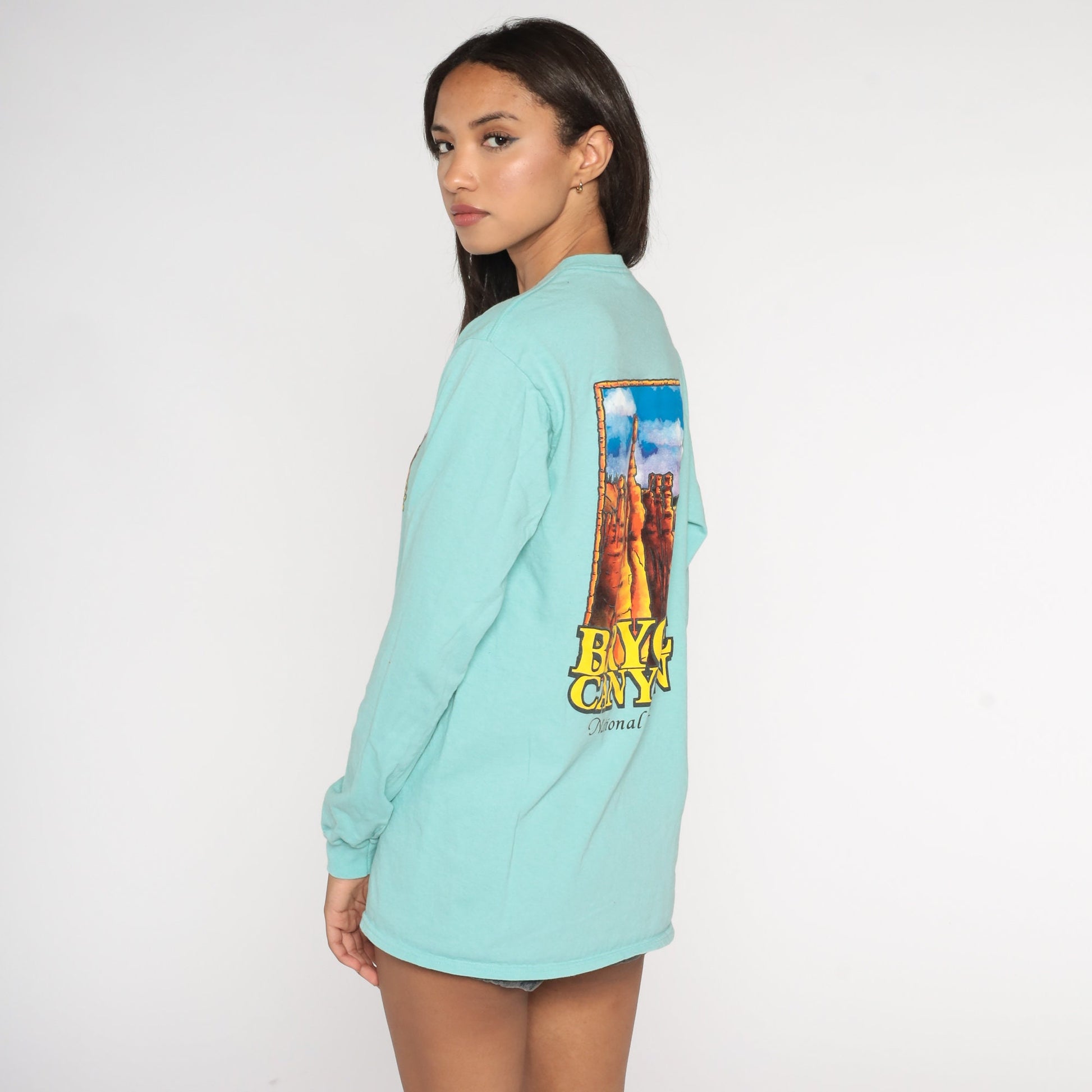 00s Bryce Canyon National Park Graphic Tee Mint Long Sleeve Medium