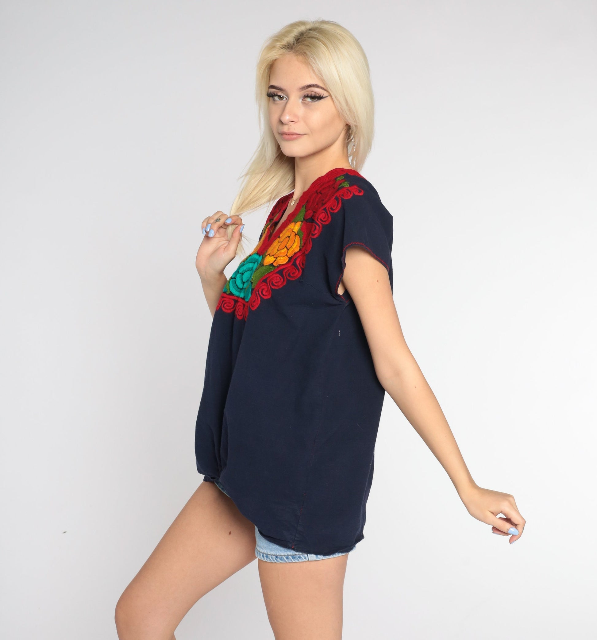 90s Mexican Navy Floral Embroidered Blouse Cap Sleeve Medium M