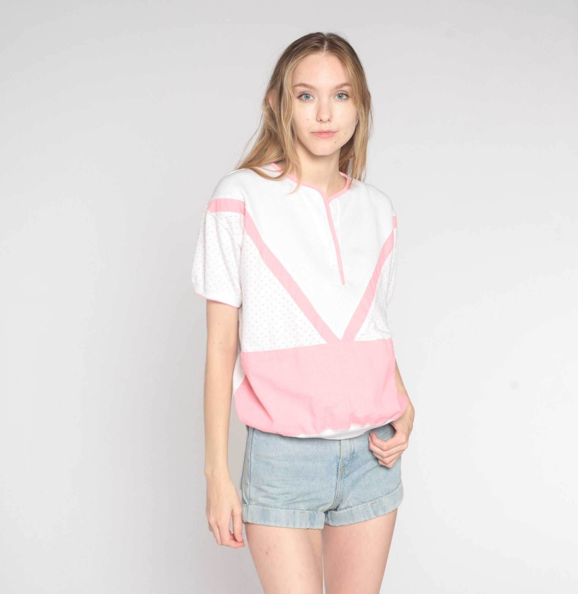 90s Henley Shirt White Pink Striped Polka Dot Short Sleeve Banded Hem Large L