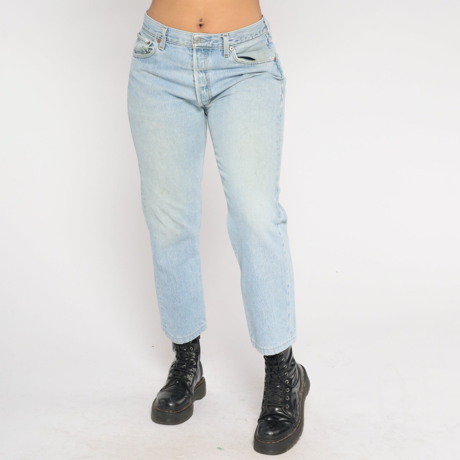 Levis 501 90s Straight Leg Jeans Light Wash Button Fly Large 34