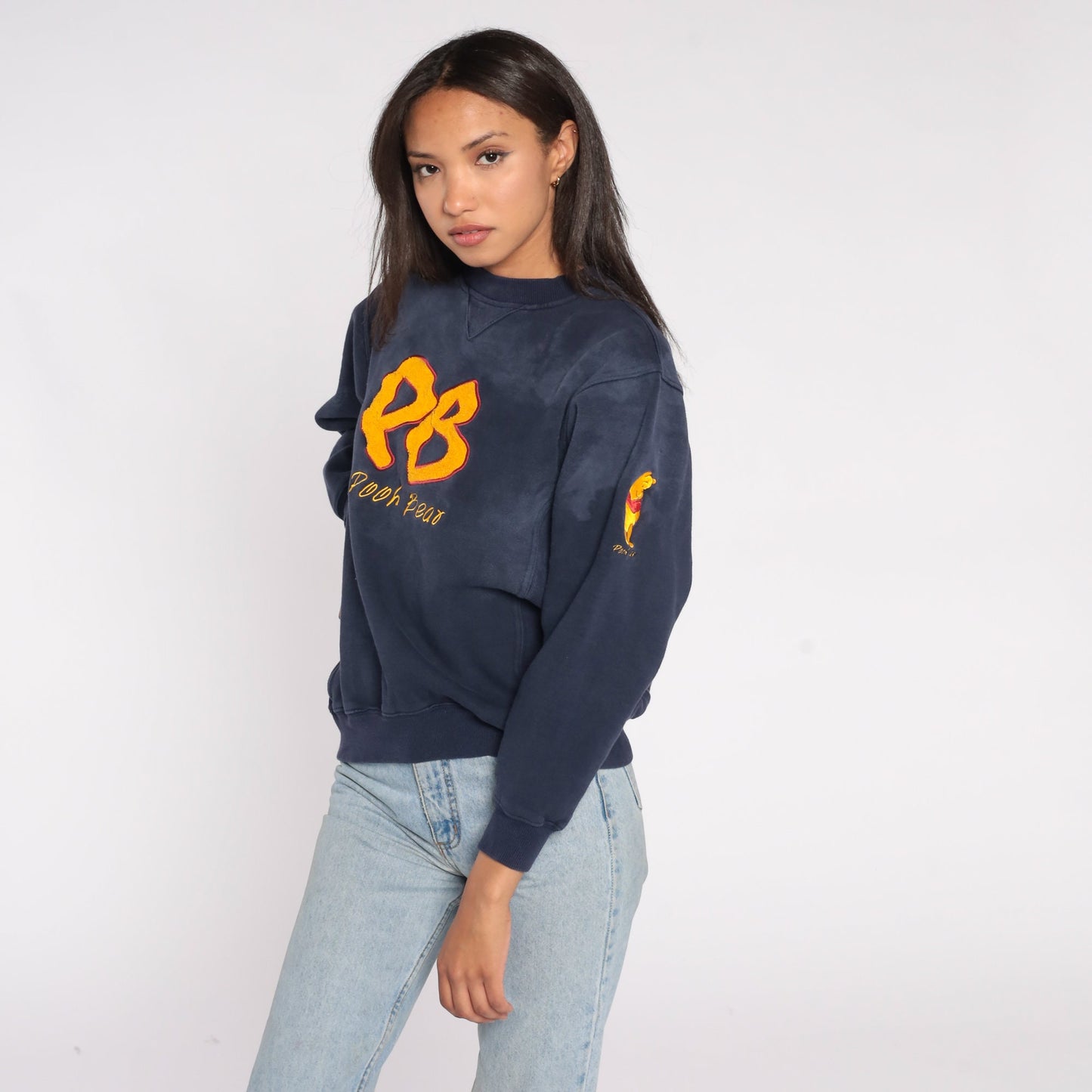 00s Winnie The Pooh Disney Sweatshirt Navy Graphic Crewneck Small S