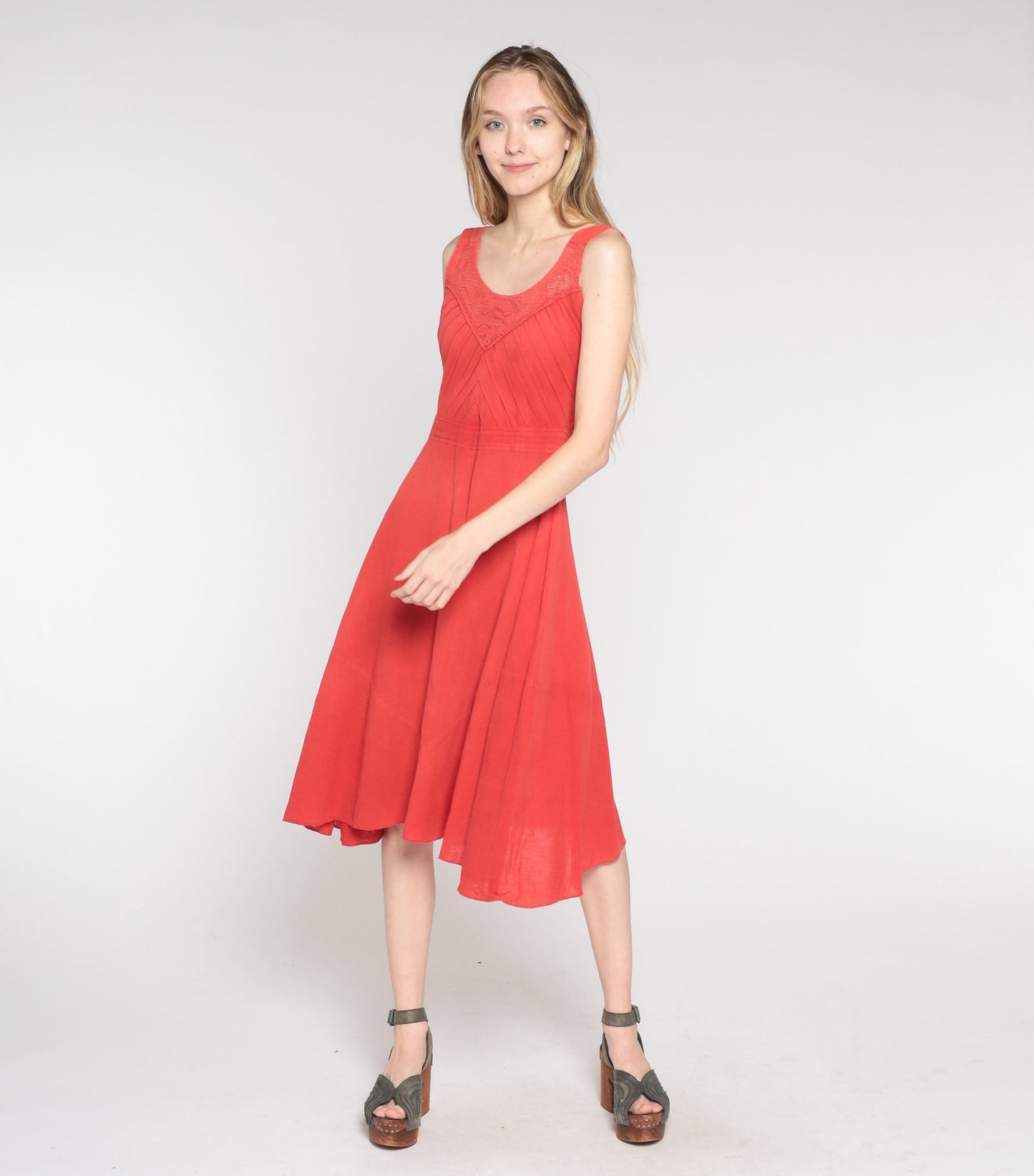 1970s Red Midi Sundress Crochet Trim High Waist Pintuck Cotton Small