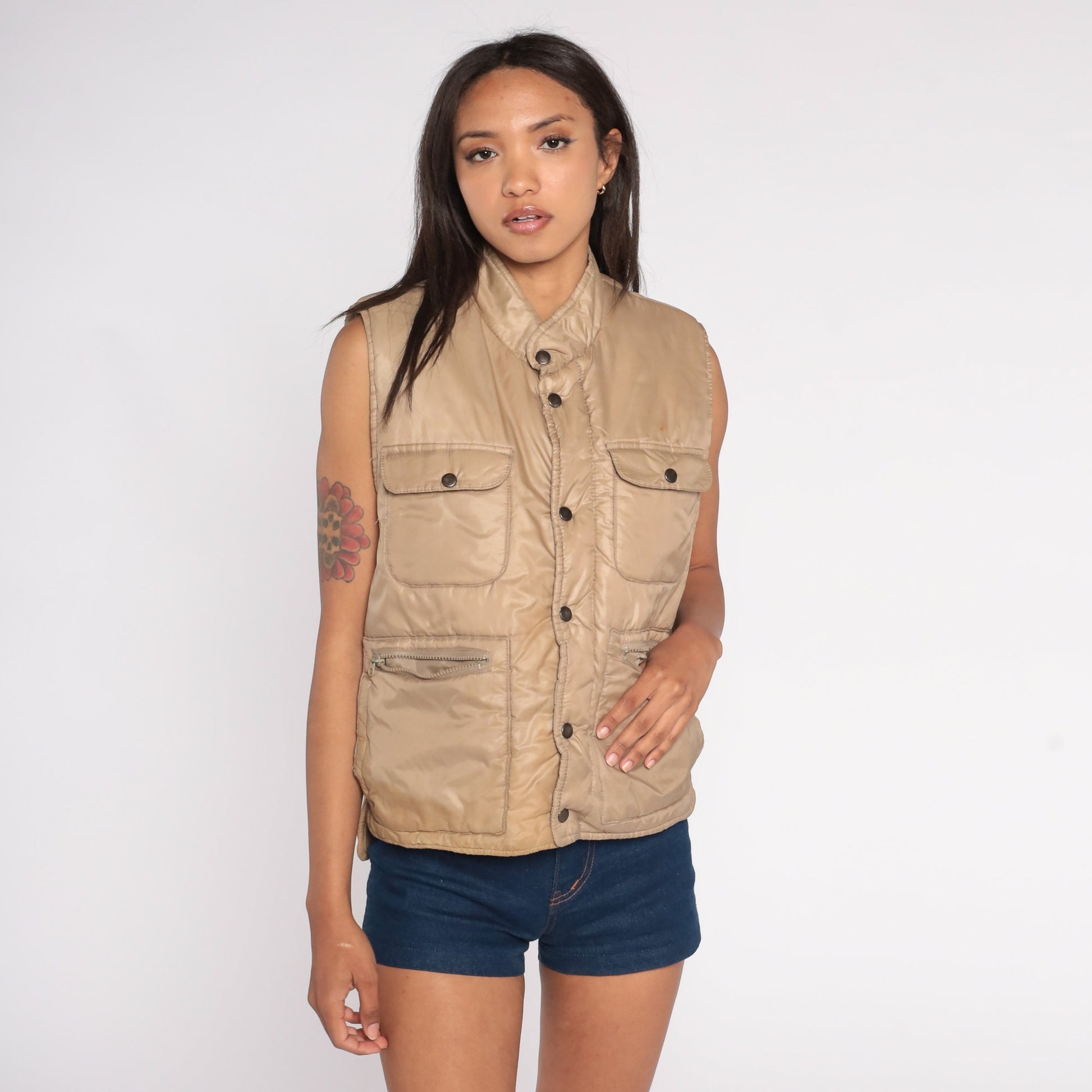 80s Tan Puffer Vest Nylon Snap-Up Sleeveless Jacket Cargo Pockets Medium