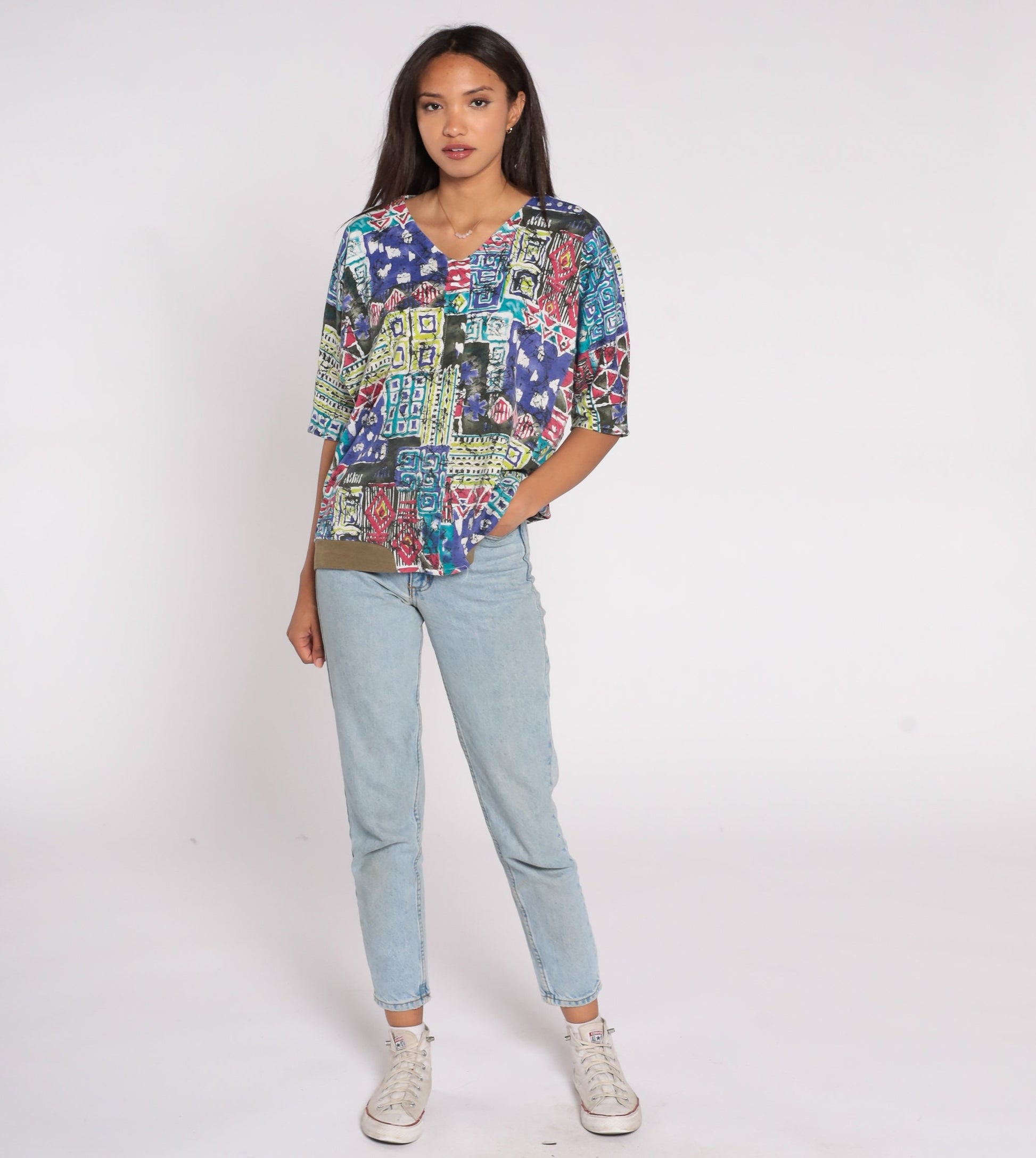 90s Batik Patchwork Geometric V-Neck Blouse Short Sleeve Large