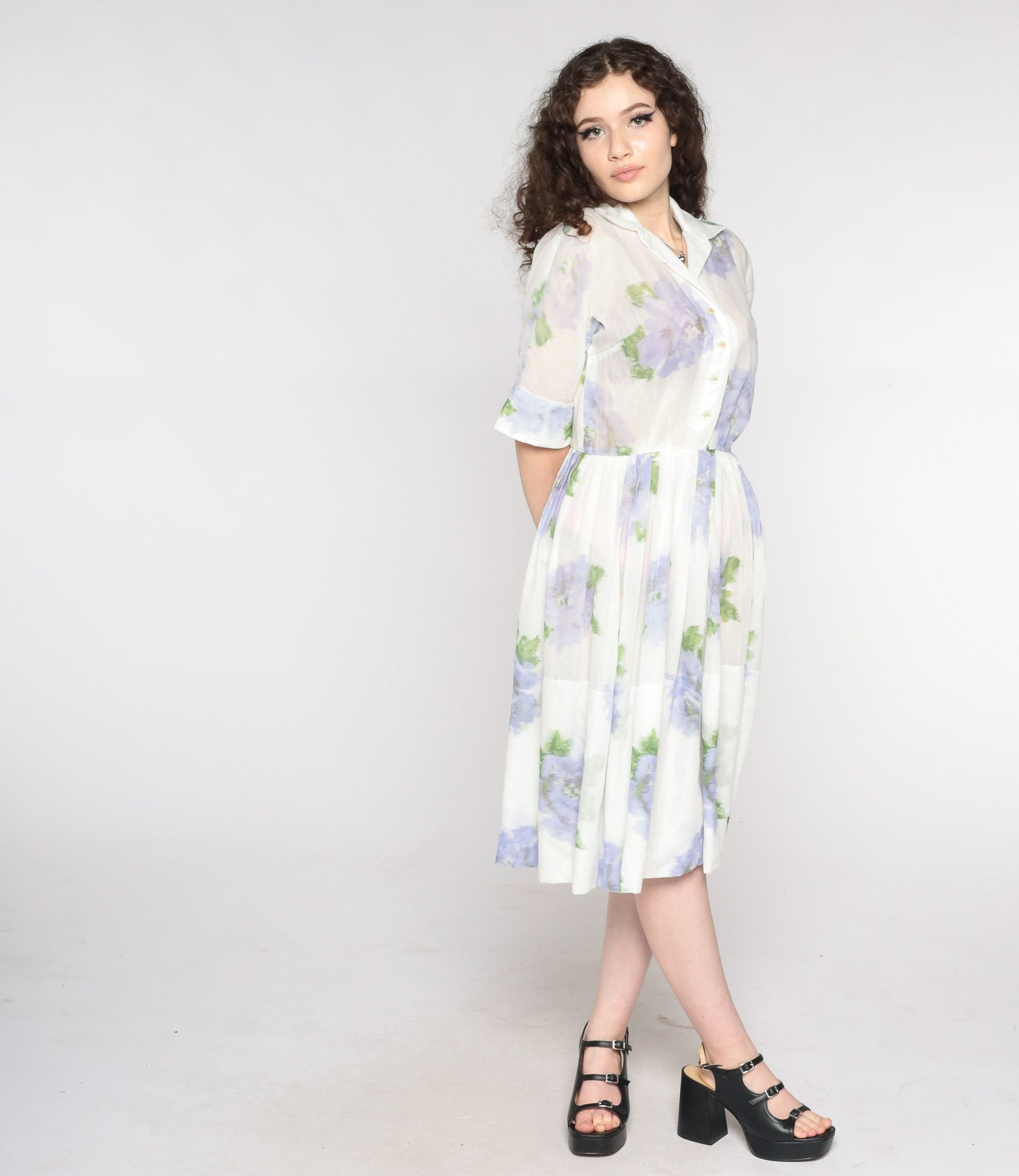 60s Floral Shirtwaist Dress White Lavender Button-Up Midi Small