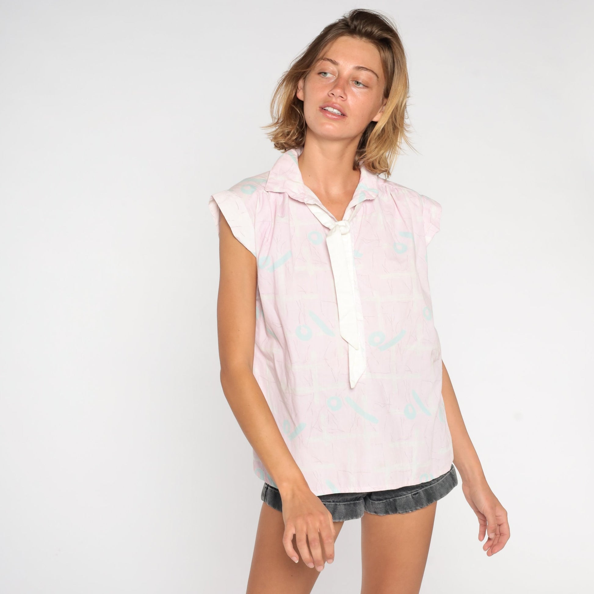 80s Pink Abstract Necktie Blouse Cap Sleeve Ascot Top Small S