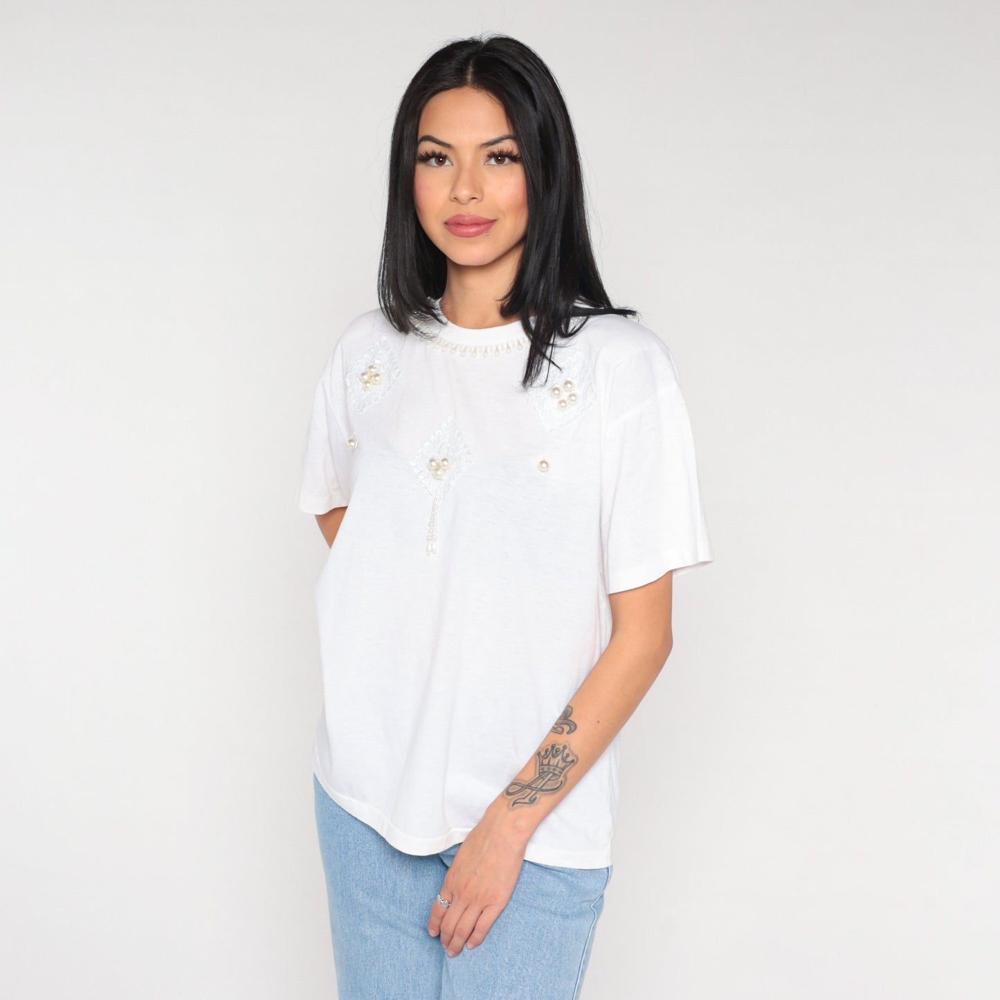 90s Pearl Beaded White T-Shirt Embroidered Graphic Tee Medium