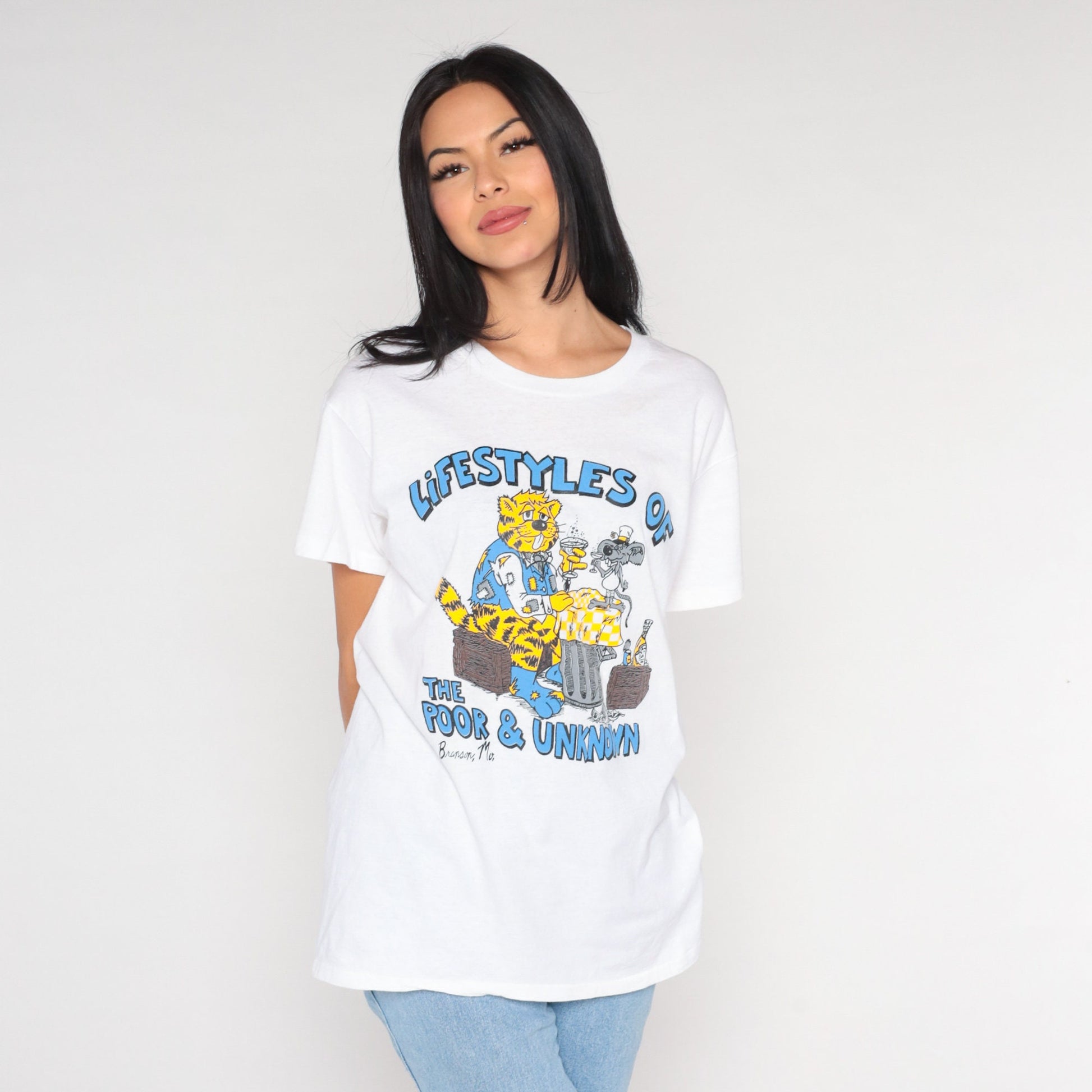 80s Lifestyles of the Poor and Unknown Cat Branson Missouri Graphic Tee Medium