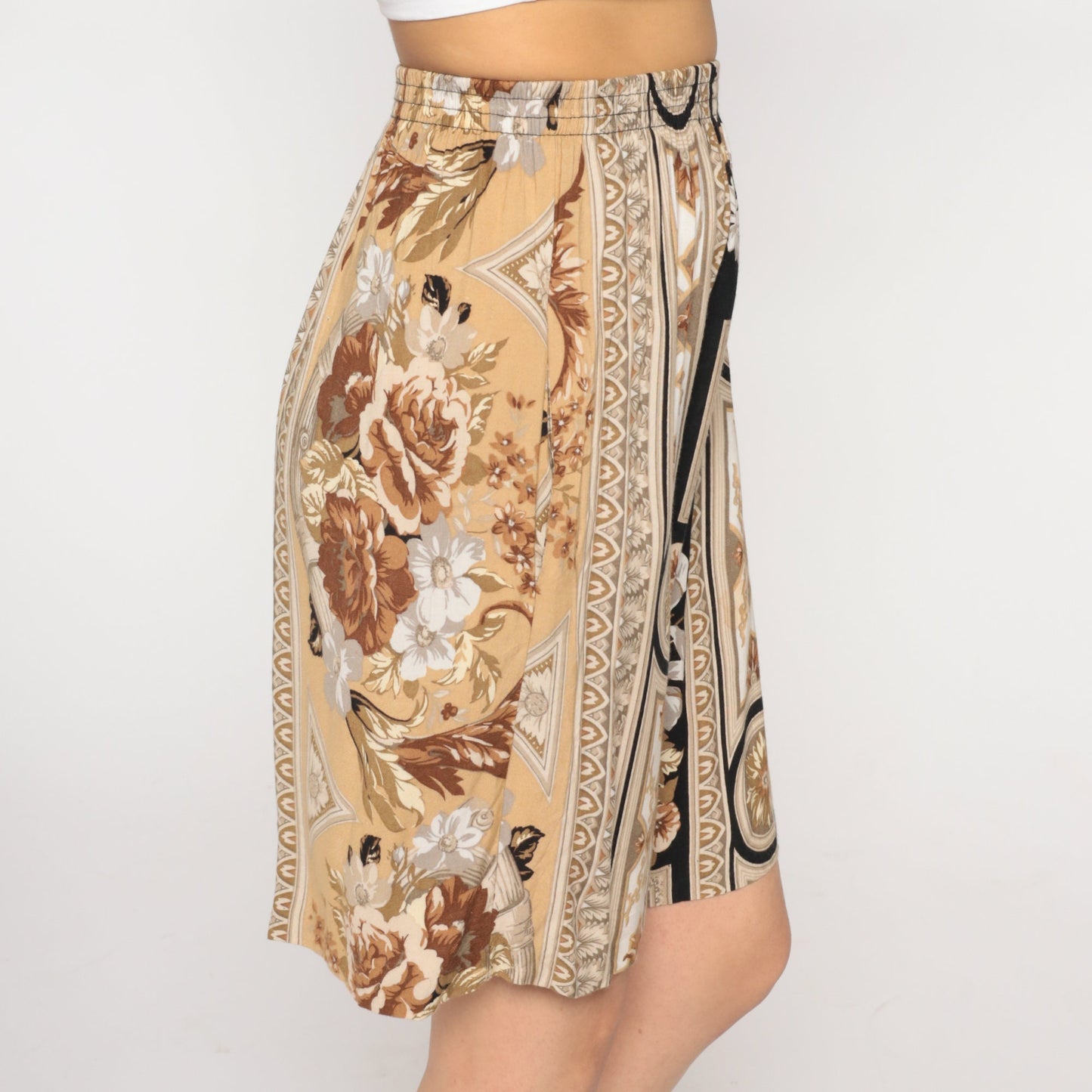 90s Floral Print High-Waisted Shorts Black Tan Medallion Drawstring Small