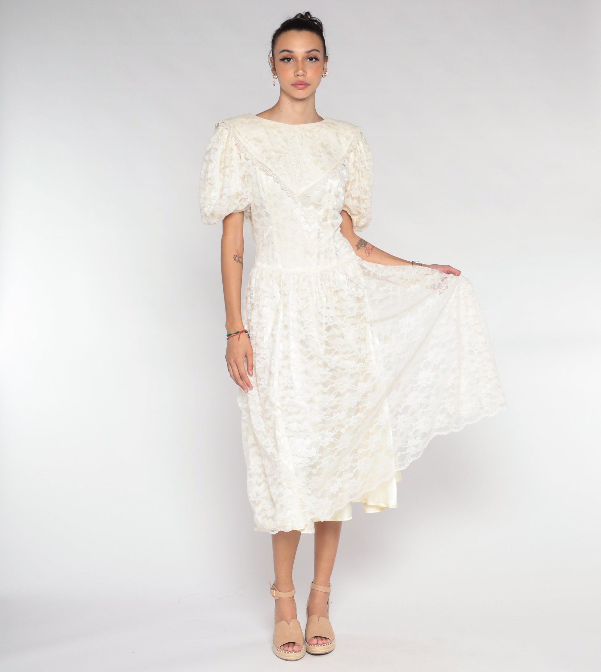 80s Off-White Lace Midi Dress Puff Sleeve Low Back Floral Embroidered Medium