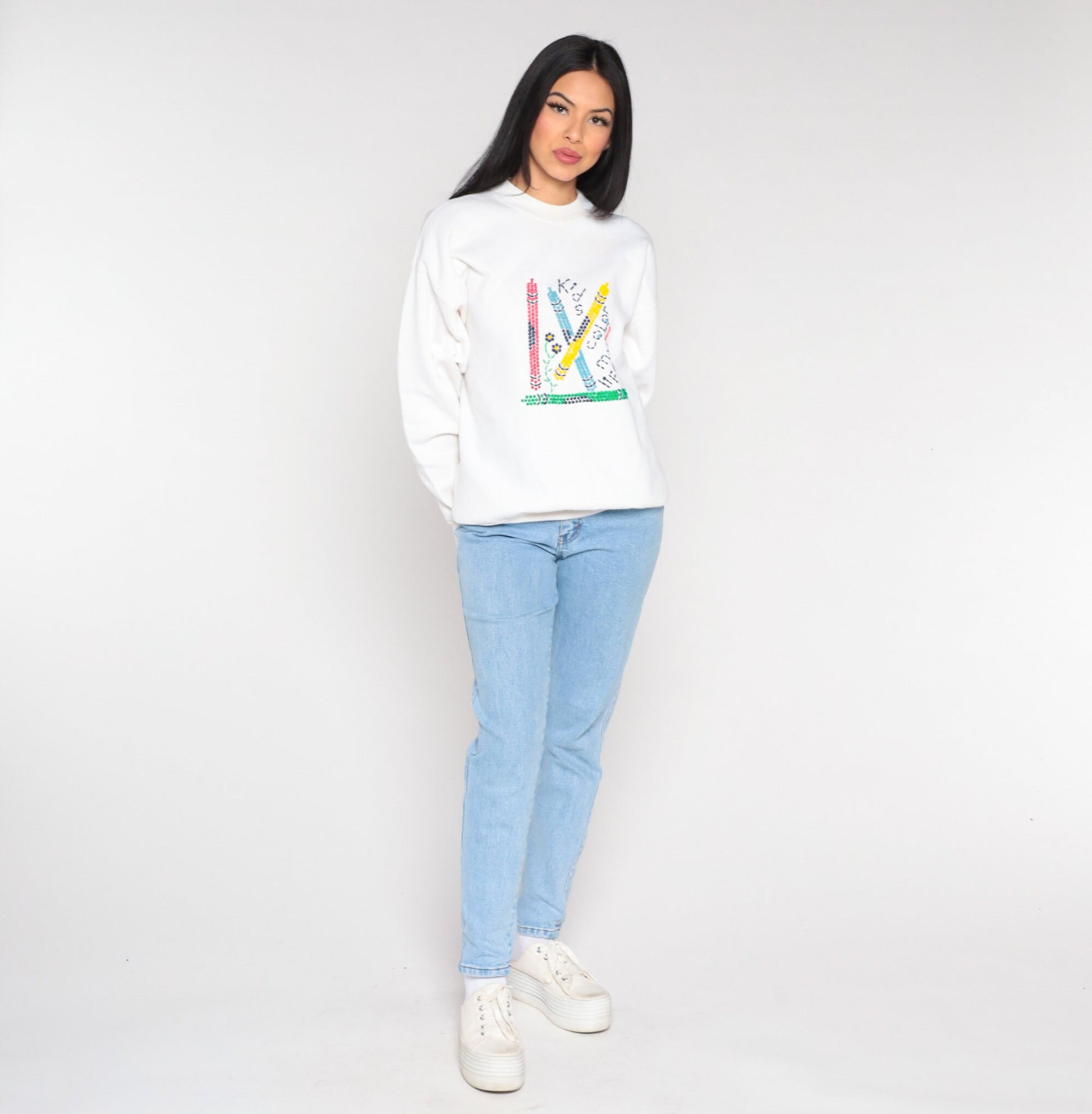 00s Kids Color My Life Teacher Sweatshirt Crayon Graphic White Crewneck Large