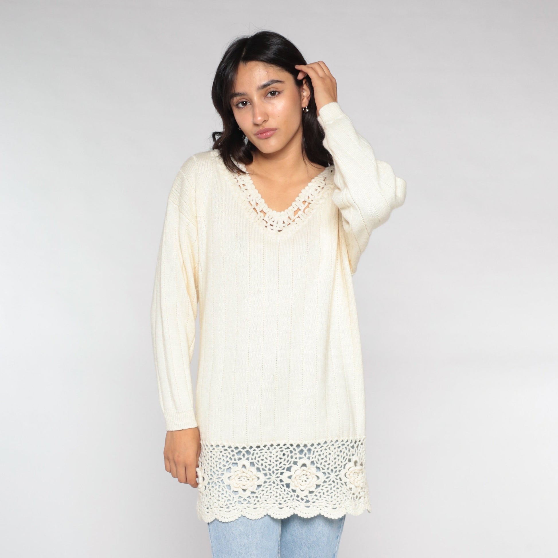 90s Cream Wool Blend Crochet Floral Sweater V-Neck Pullover Medium