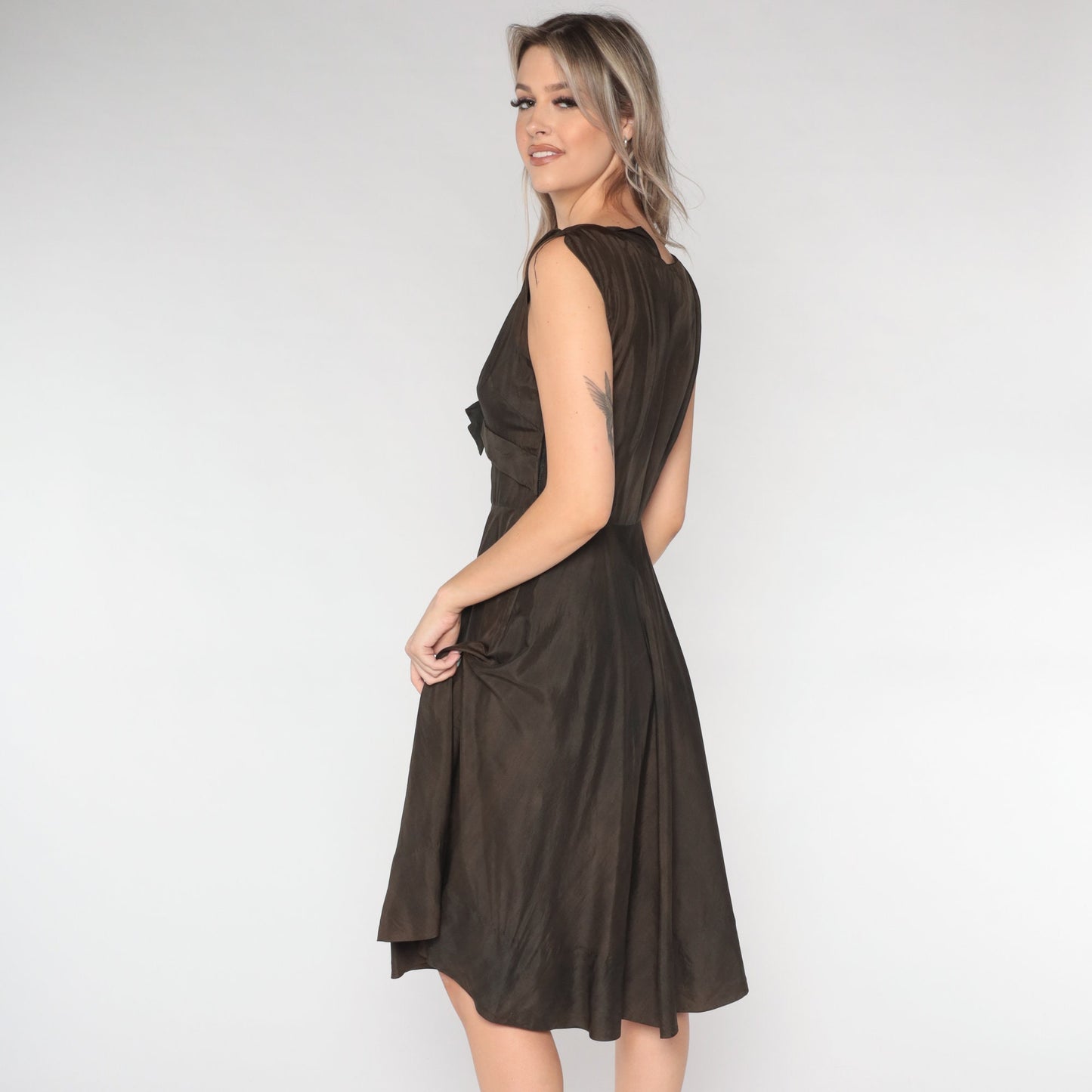 1950s Saks Fifth Avenue Brown Silk Dress Bow High Waist Tea Length Medium