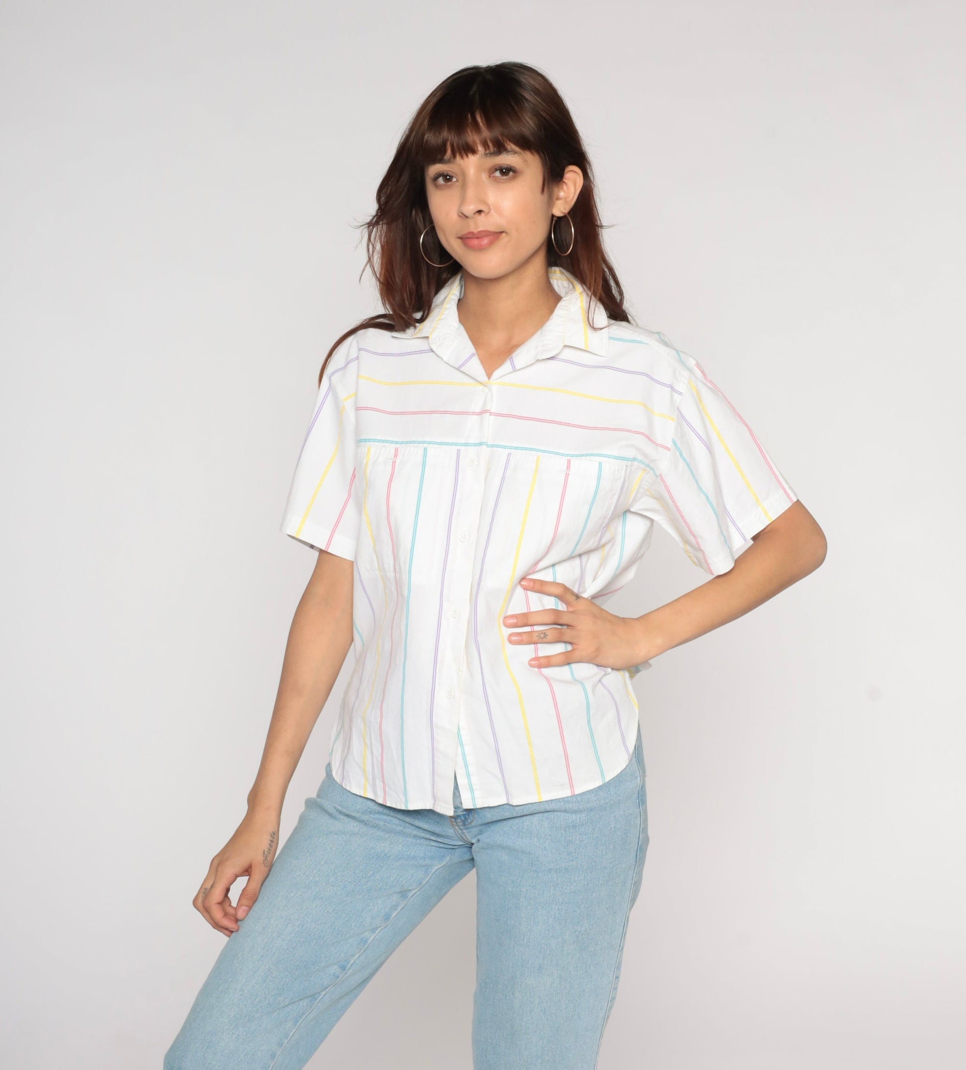 90s White Rainbow Striped Button-Up Blouse Short Sleeve Collared Cotton Medium