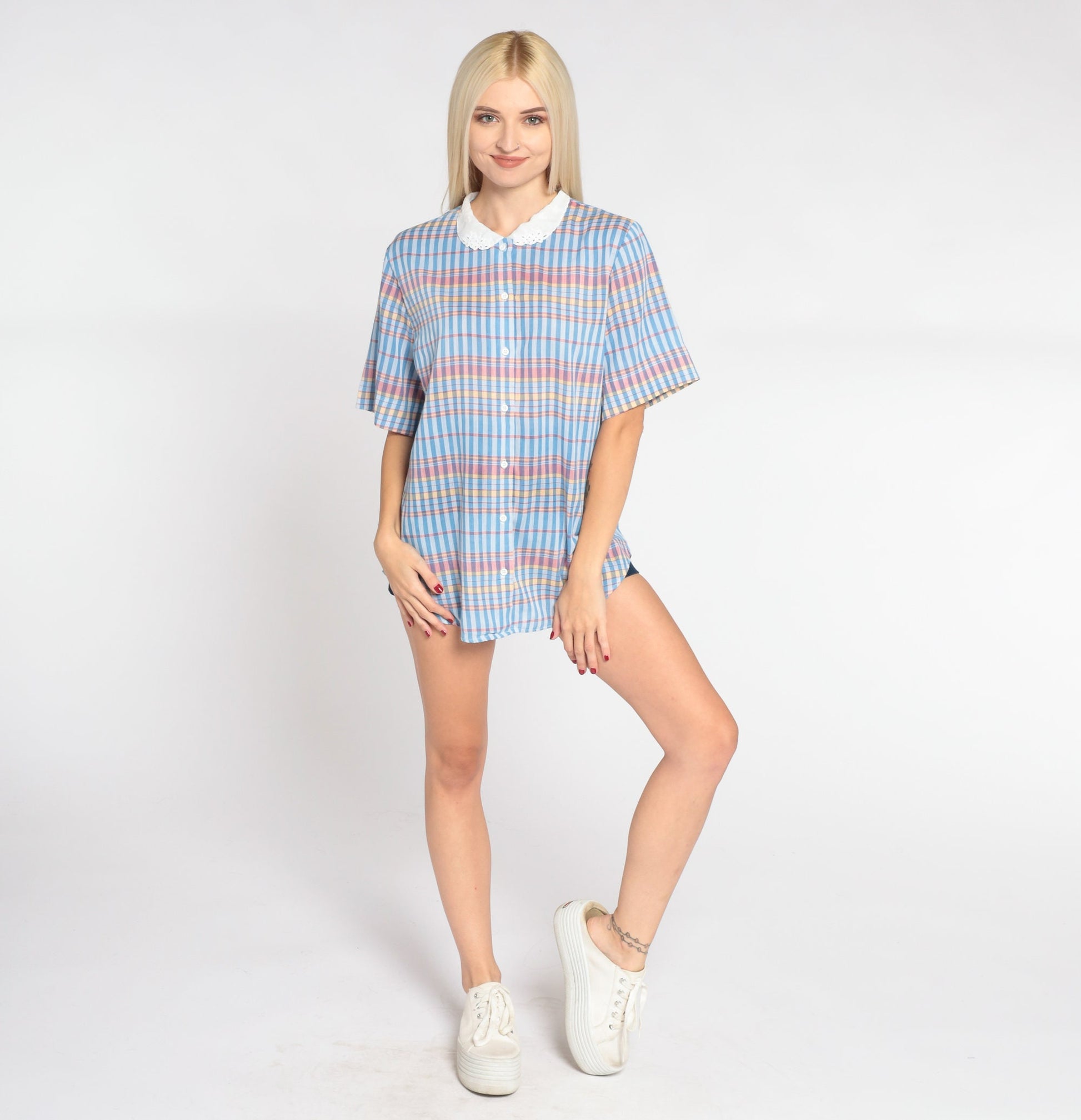 80s Blue Checkered Button-Up Blouse Peter Pan Collar Eyelet Lace Medium Large