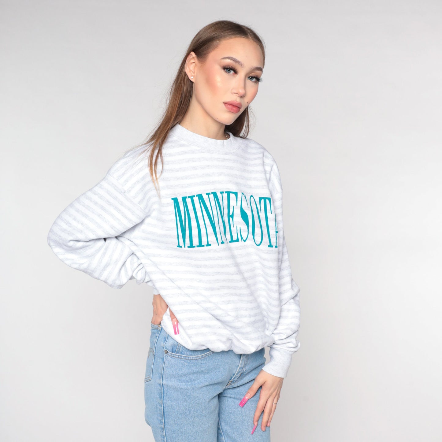 90s Minnesota State Graphic Sweatshirt Grey White Striped Crewneck Large