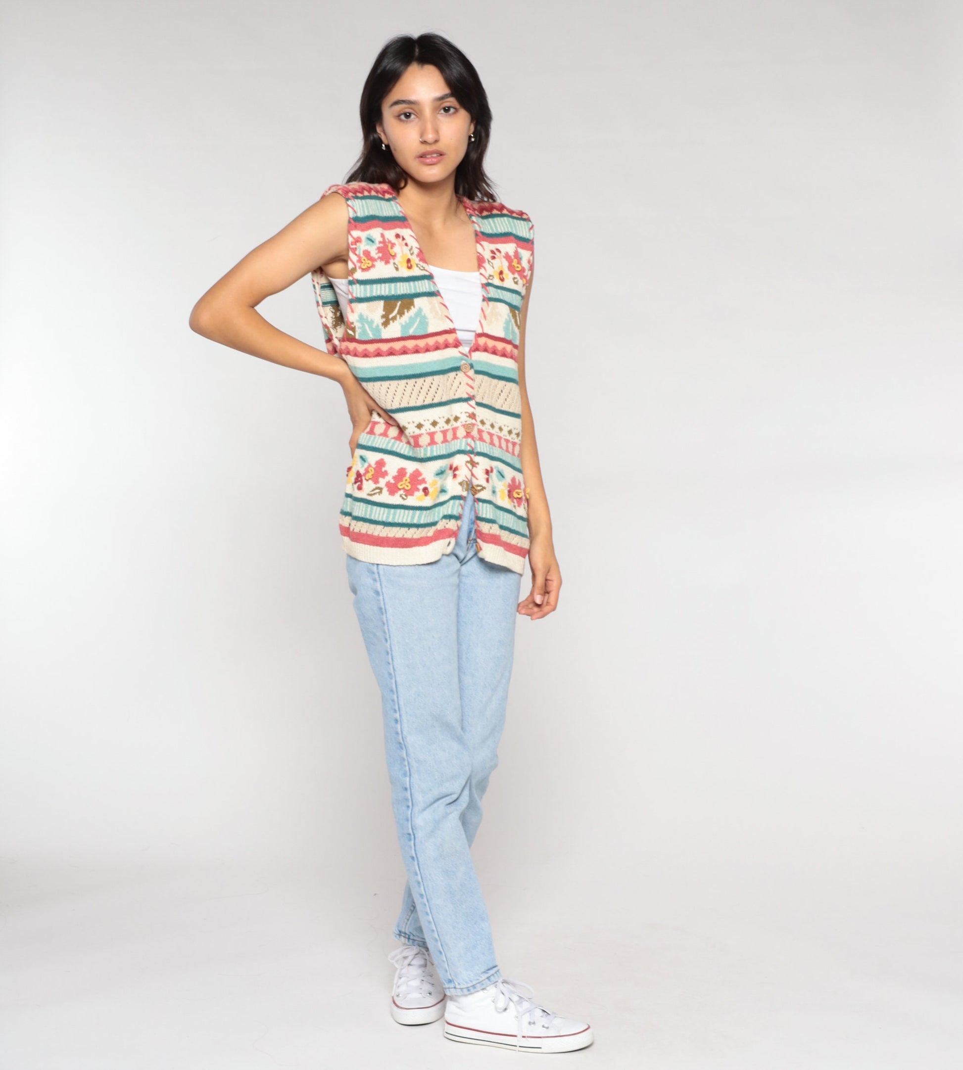 90s Striped Floral Sweater Vest Button-Up Knit White Pink Blue Large L