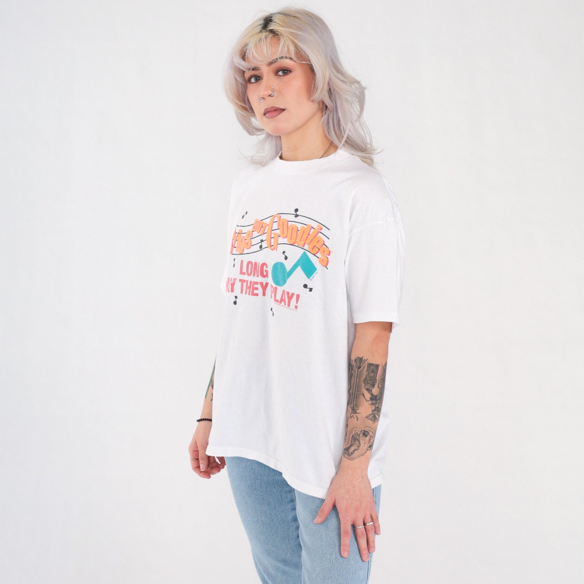 90s Oldies But Goodies Original Sound Record Co Graphic T-Shirt Extra Large