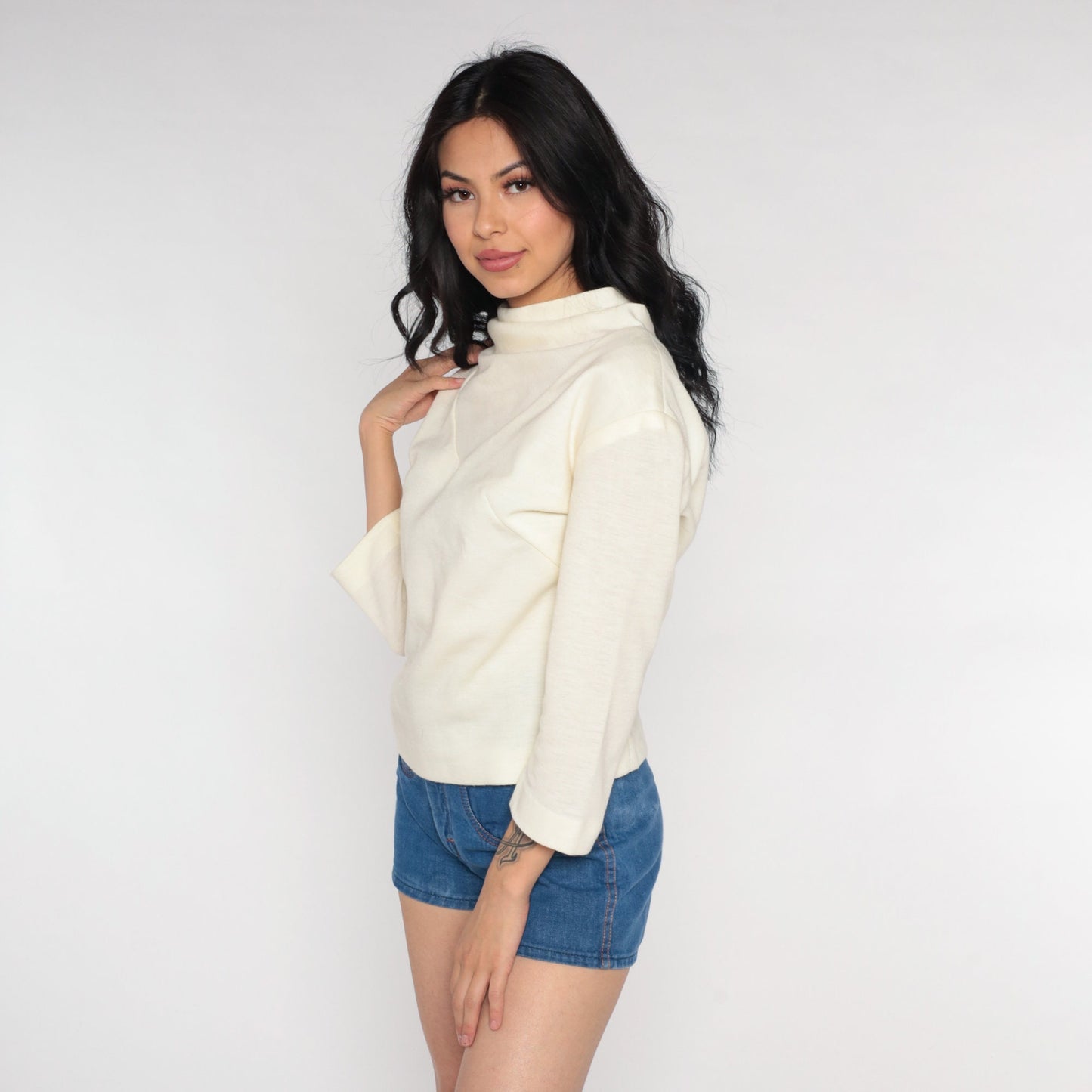 70s Off-White Mock Neck Blouse Long Sleeve Polyester Wool Blend Small S