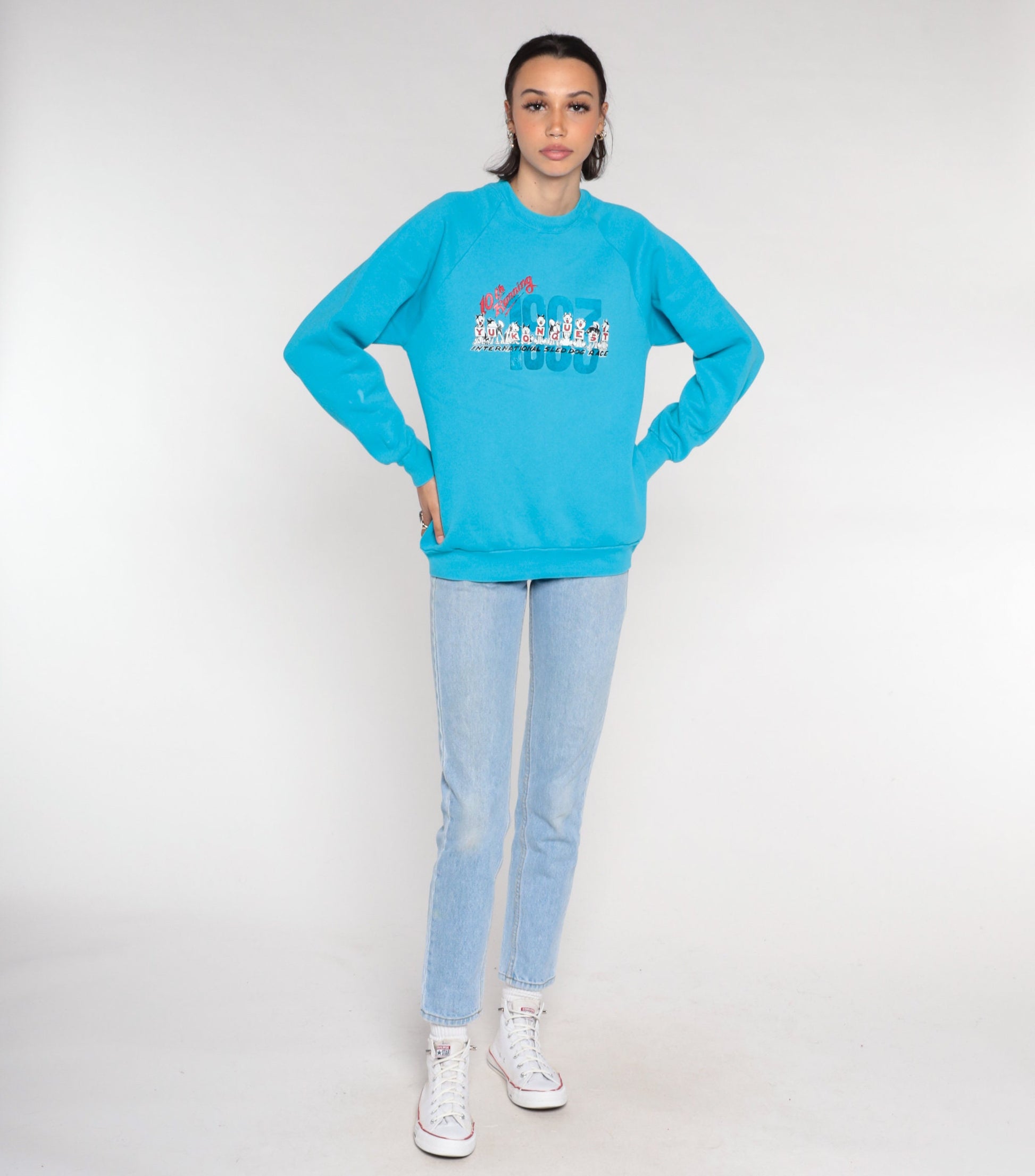1993 Yukon Quest Dogsled Race Sweatshirt Blue Raglan Graphic Medium