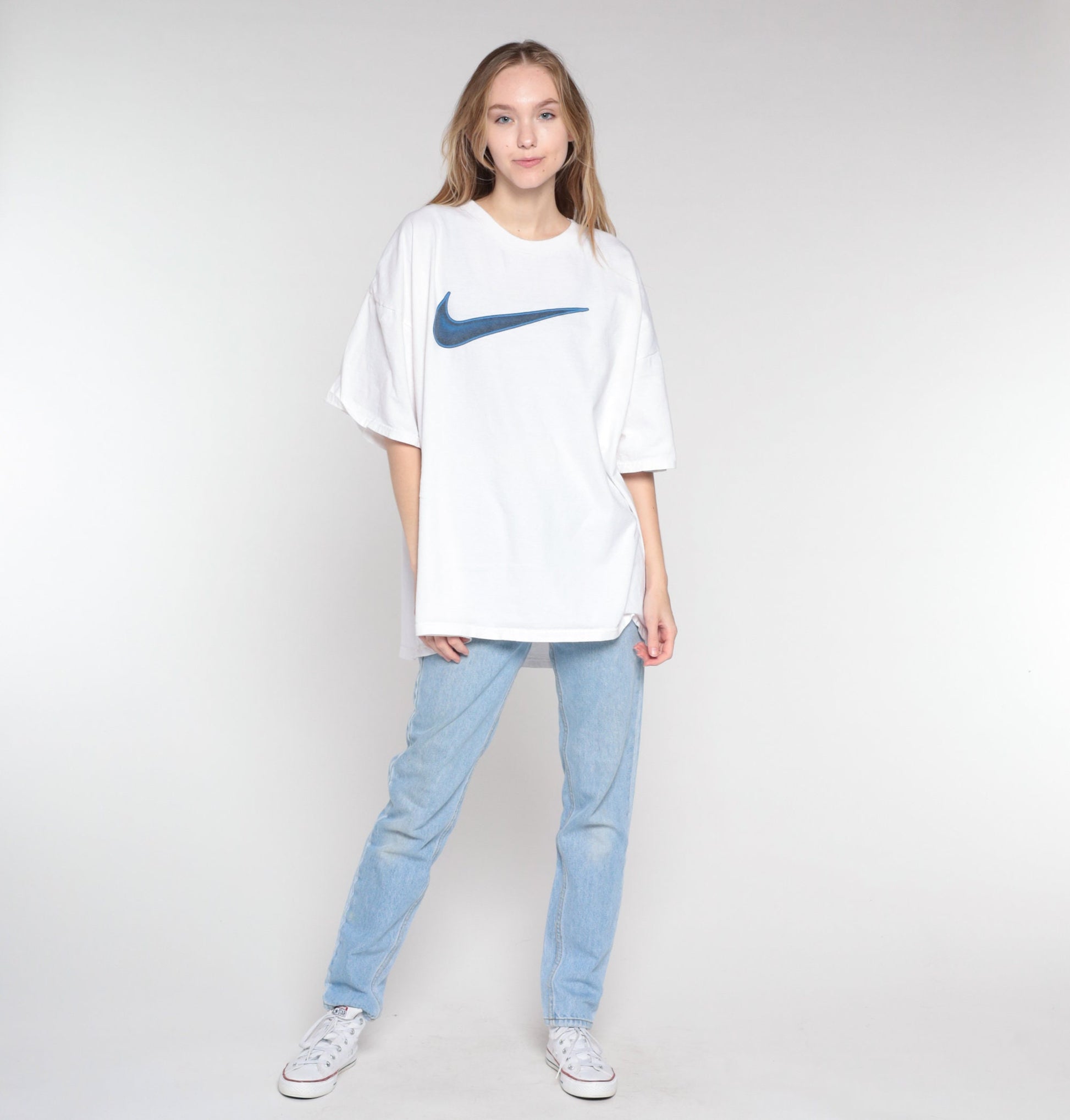 Y2K Nike Swoosh T-Shirt White Navy Graphic Tee 00s Cotton Crewneck Extra Extra Large XXL