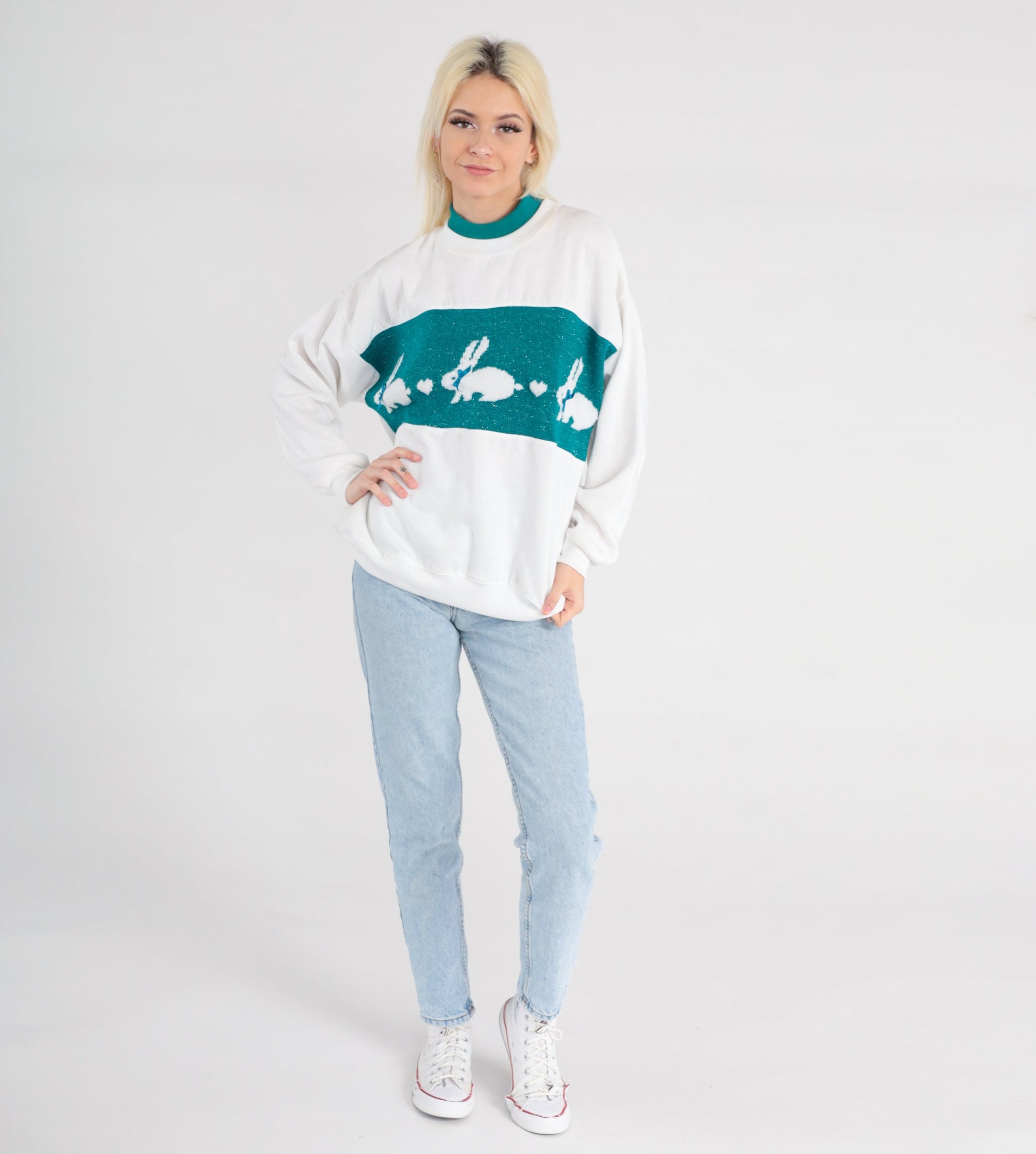 80s Bunny Rabbit Metallic Sweatshirt White Teal Graphic Crewneck Large