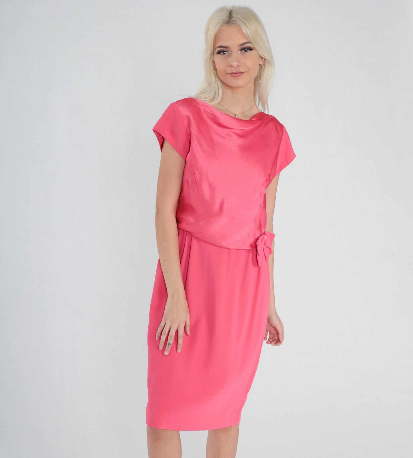 60s Pink Shift Dress Cowl Neck Cap Sleeve Bow Waist Knee Length Medium M