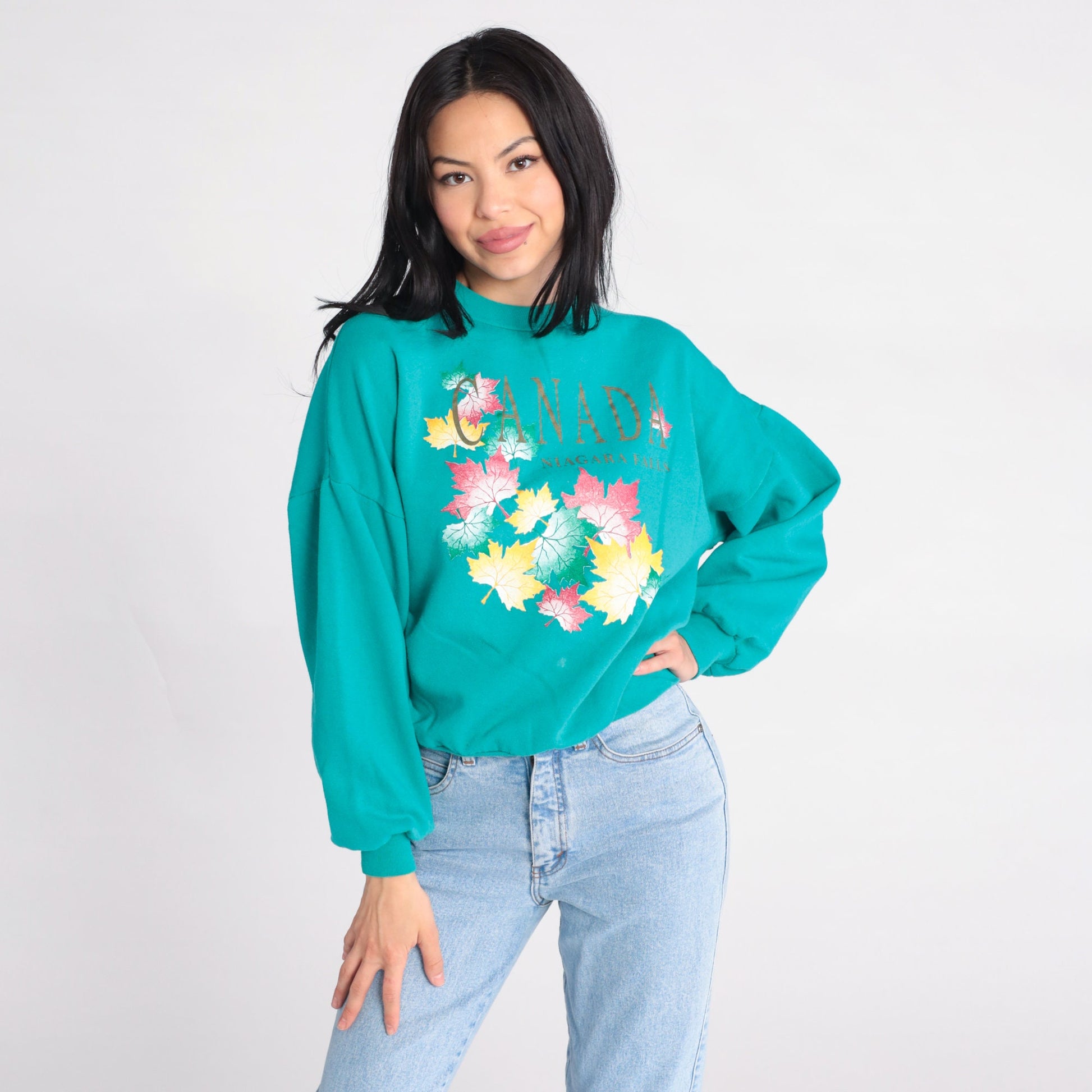 90s Niagara Falls Canada Maple Leaf Sweatshirt Green Crewneck Small