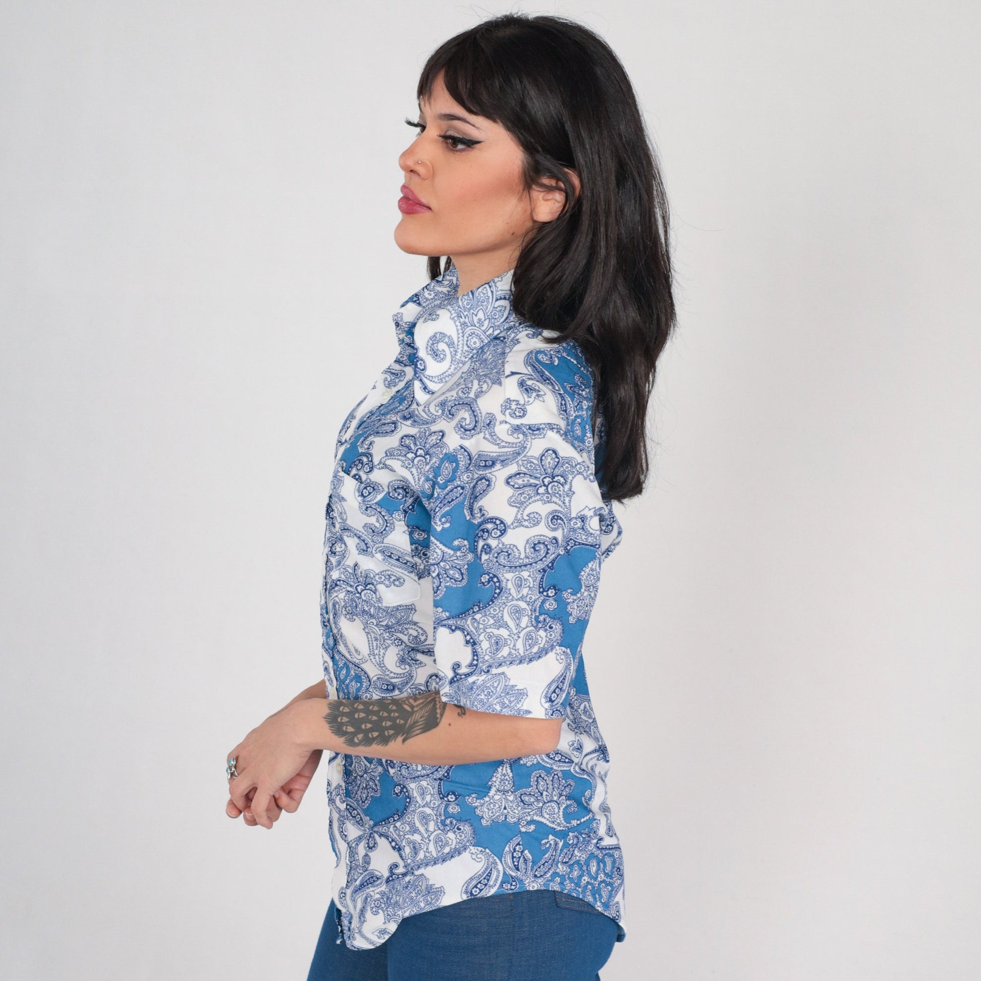 70s Paisley Button-Up Shirt White Blue Psychedelic Disco Collar Medium