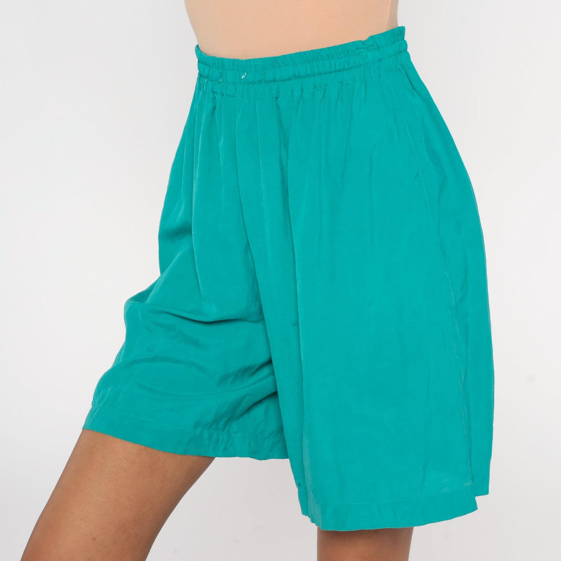 90s Clio Green Silk Shorts High Waist Baggy Pockets Medium M