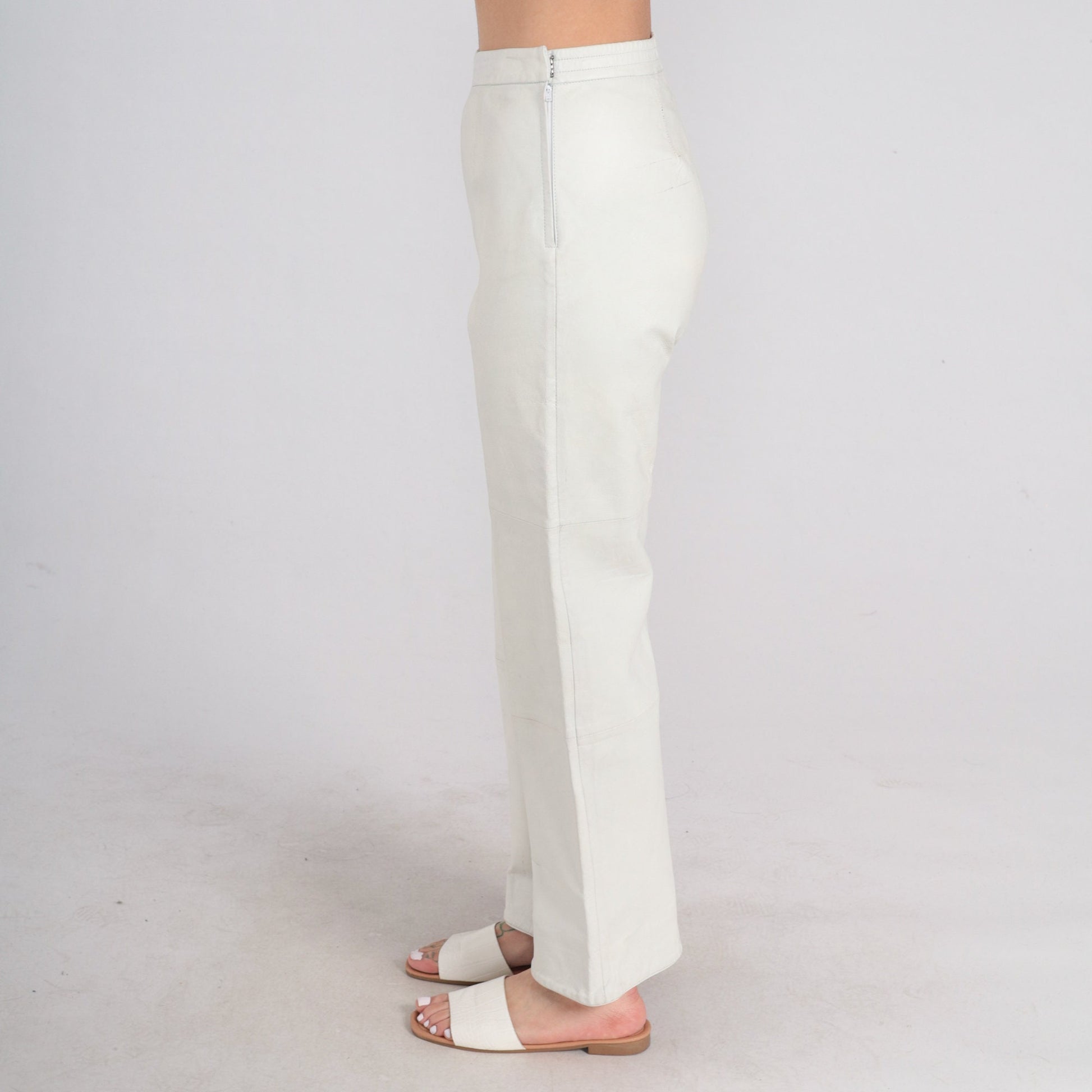 00s Newport News White Leather High-Rise Straight Pants Small