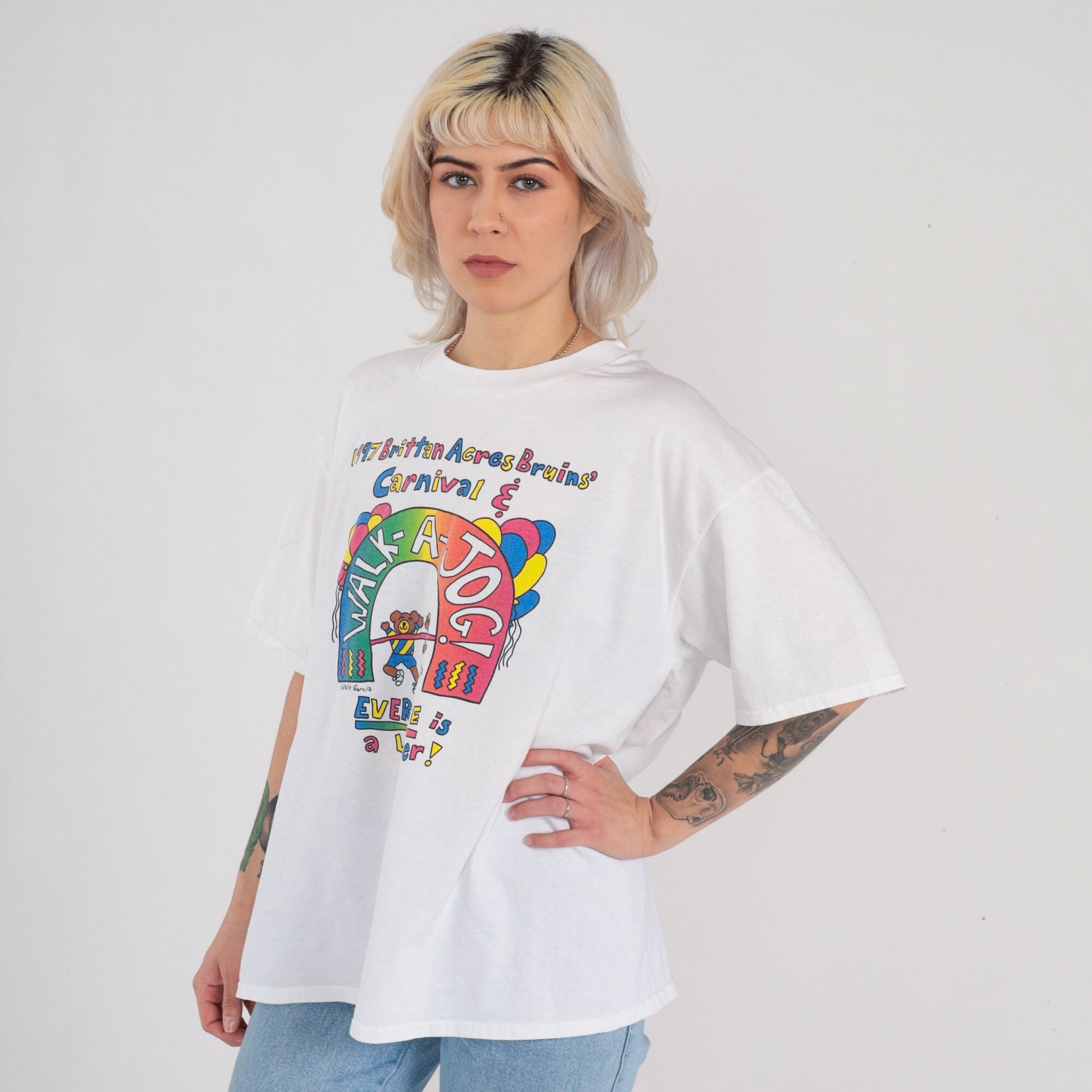 90s Brittan Acres Elementary School Walkathon Carnival Bear Graphic Tee Large