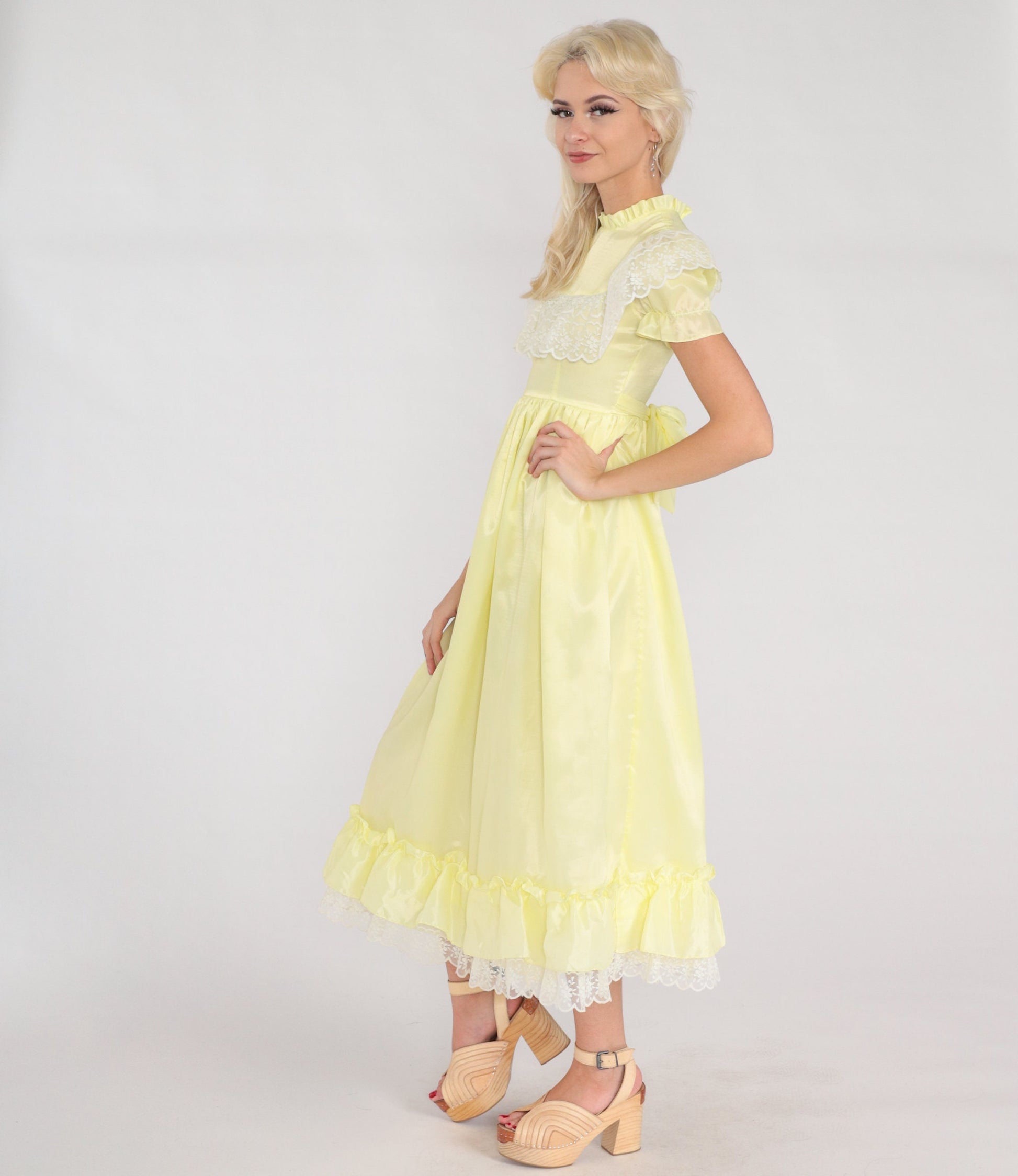 70s Yellow Midi Dress Lace Trim High Waist Puff Sleeve Ruffled Neck XXS