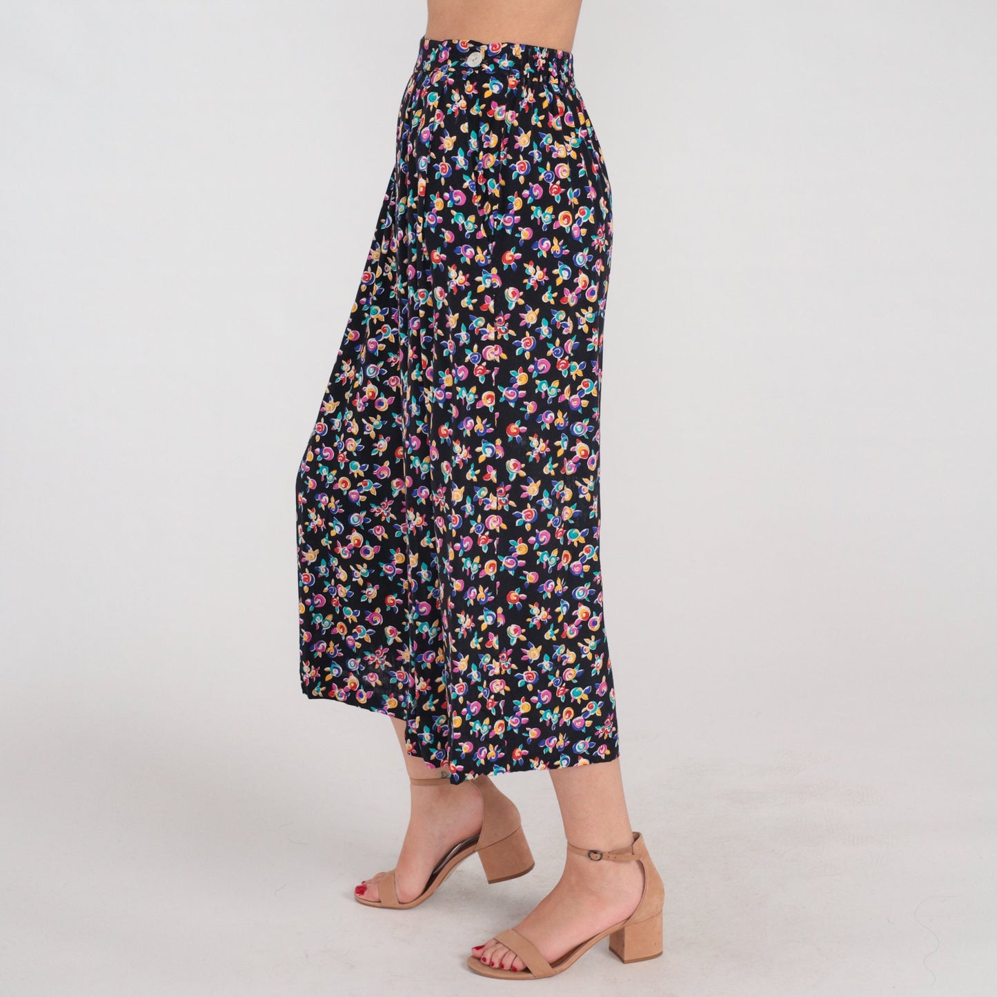 90s Black Floral Midi Skirt High Waist Pleated Rose Print Small