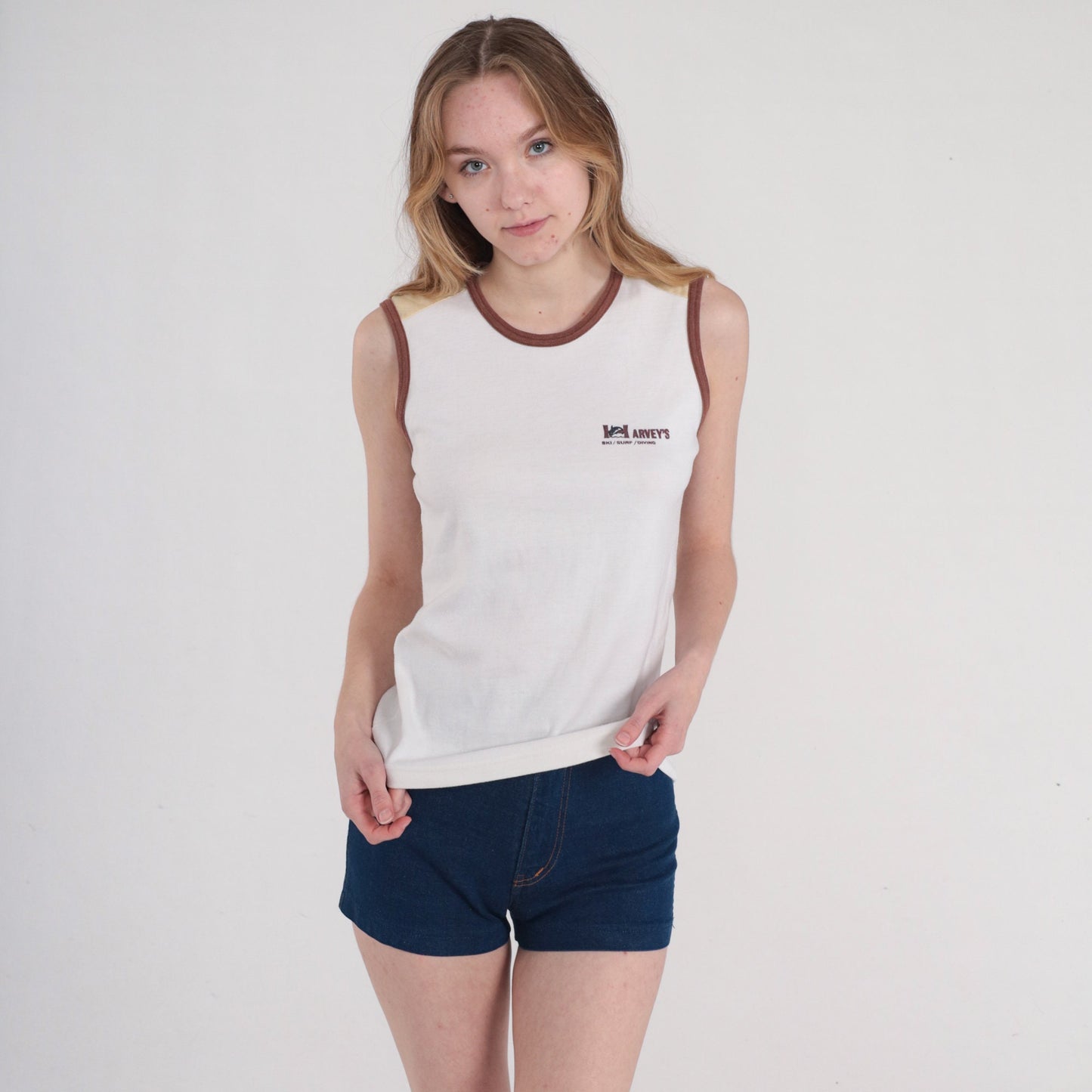 70s Harvey's Ski Surf Diving Orca Whale Tank Top White Ringer Small