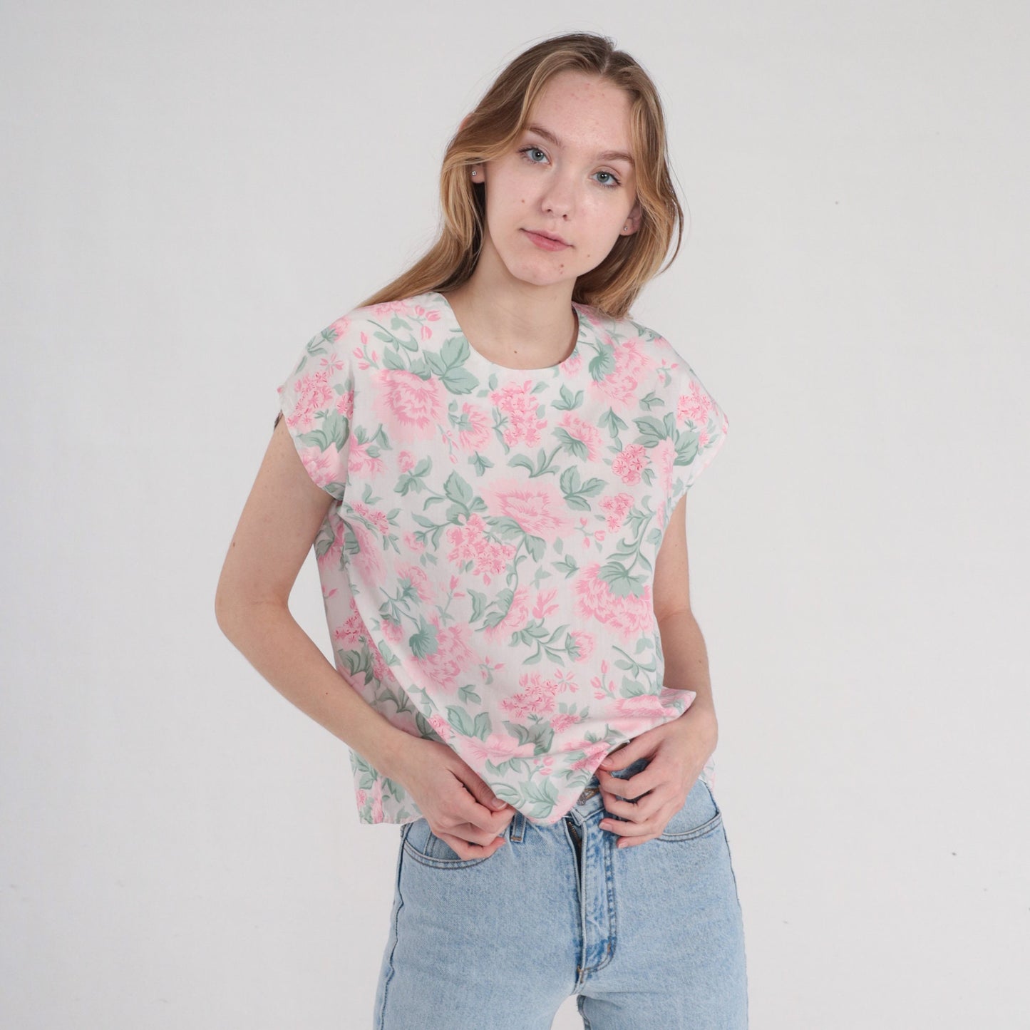 80s White Floral Blouse Cap Sleeve Peony Print Pink Green Medium