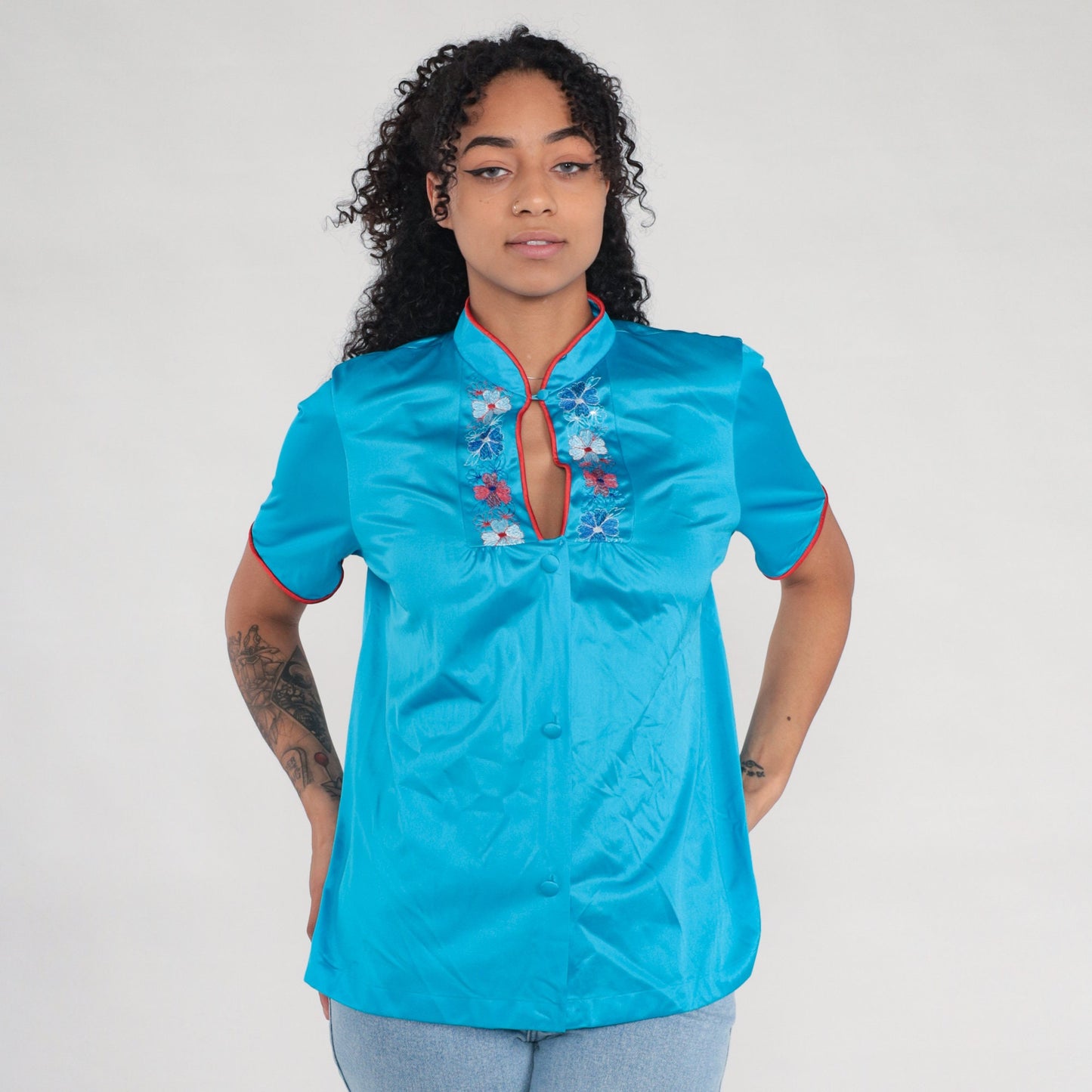 80s Turquoise Nylon Pajama Top Embroidered Floral Button-Up Shirt Large L