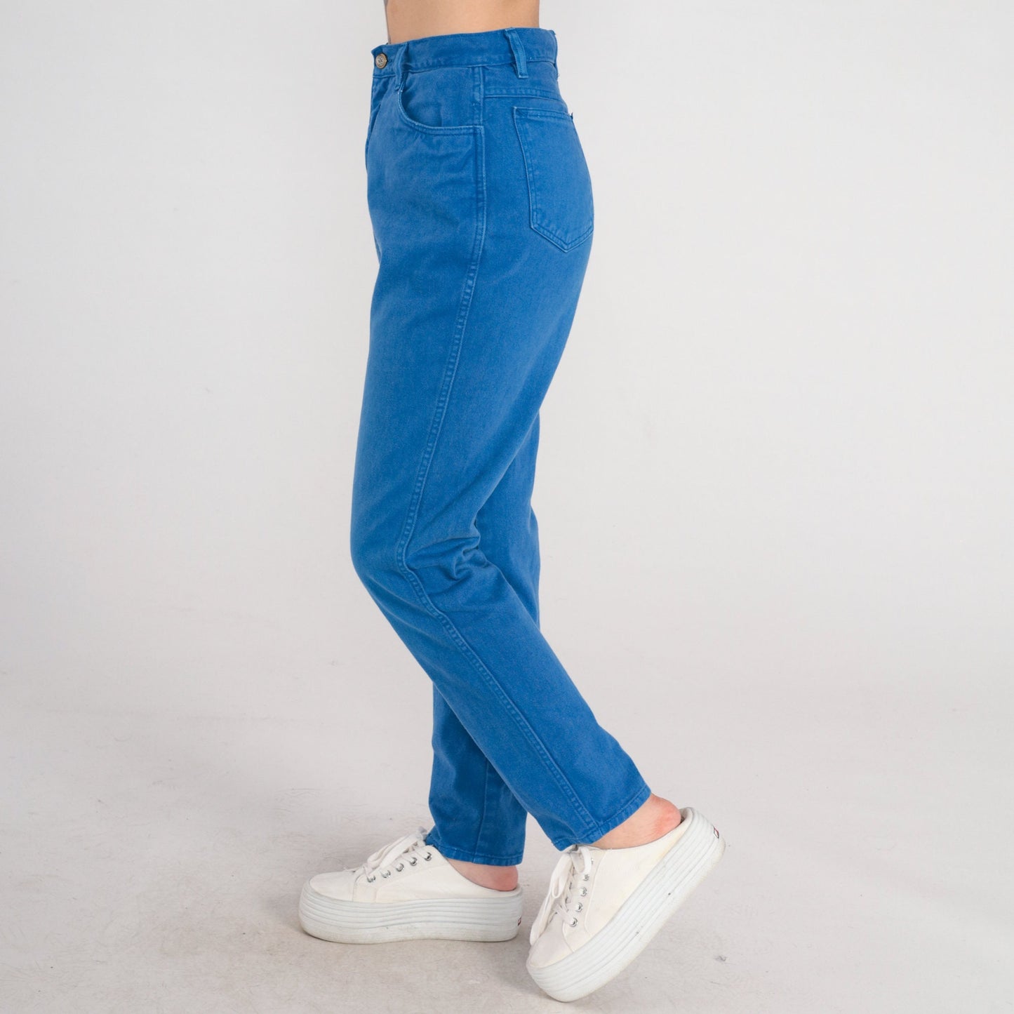 90s Bill Blass Blue Denim High-Rise Tapered Jeans Small