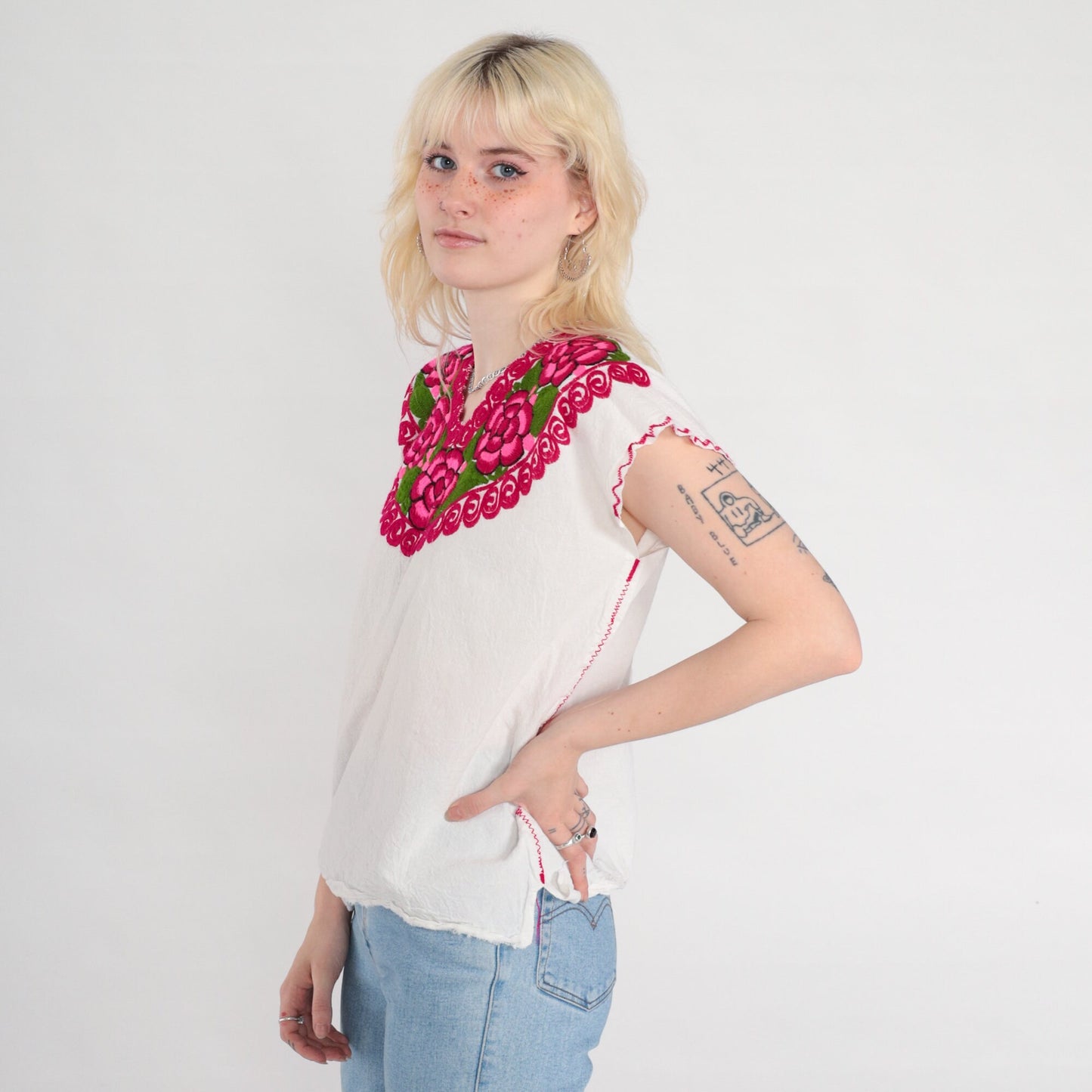 1990s Mexican Floral Embroidered Cotton Blouse White Tunic Small S