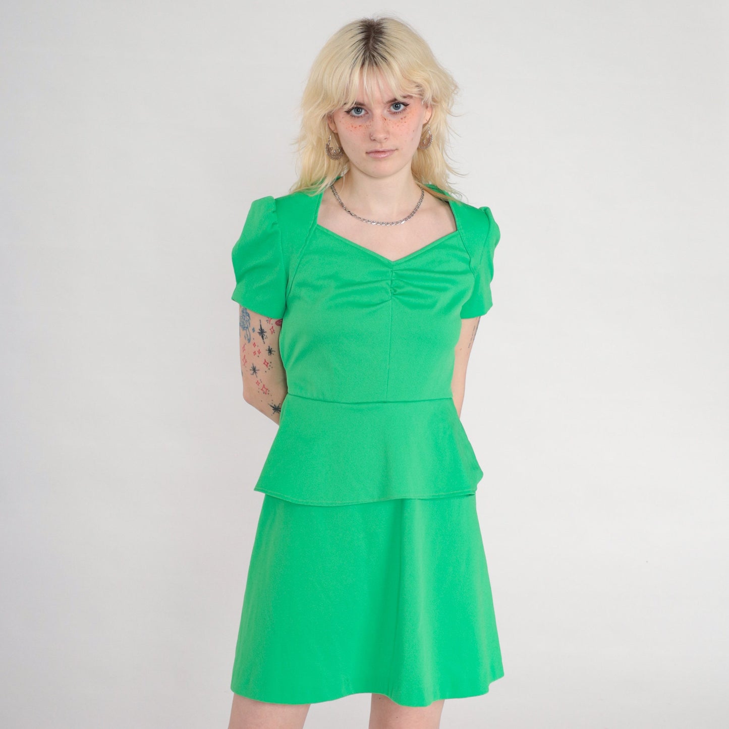 70s Spring Green Mini Dress Puff Sleeve V-Neck High Waist Peplum Small